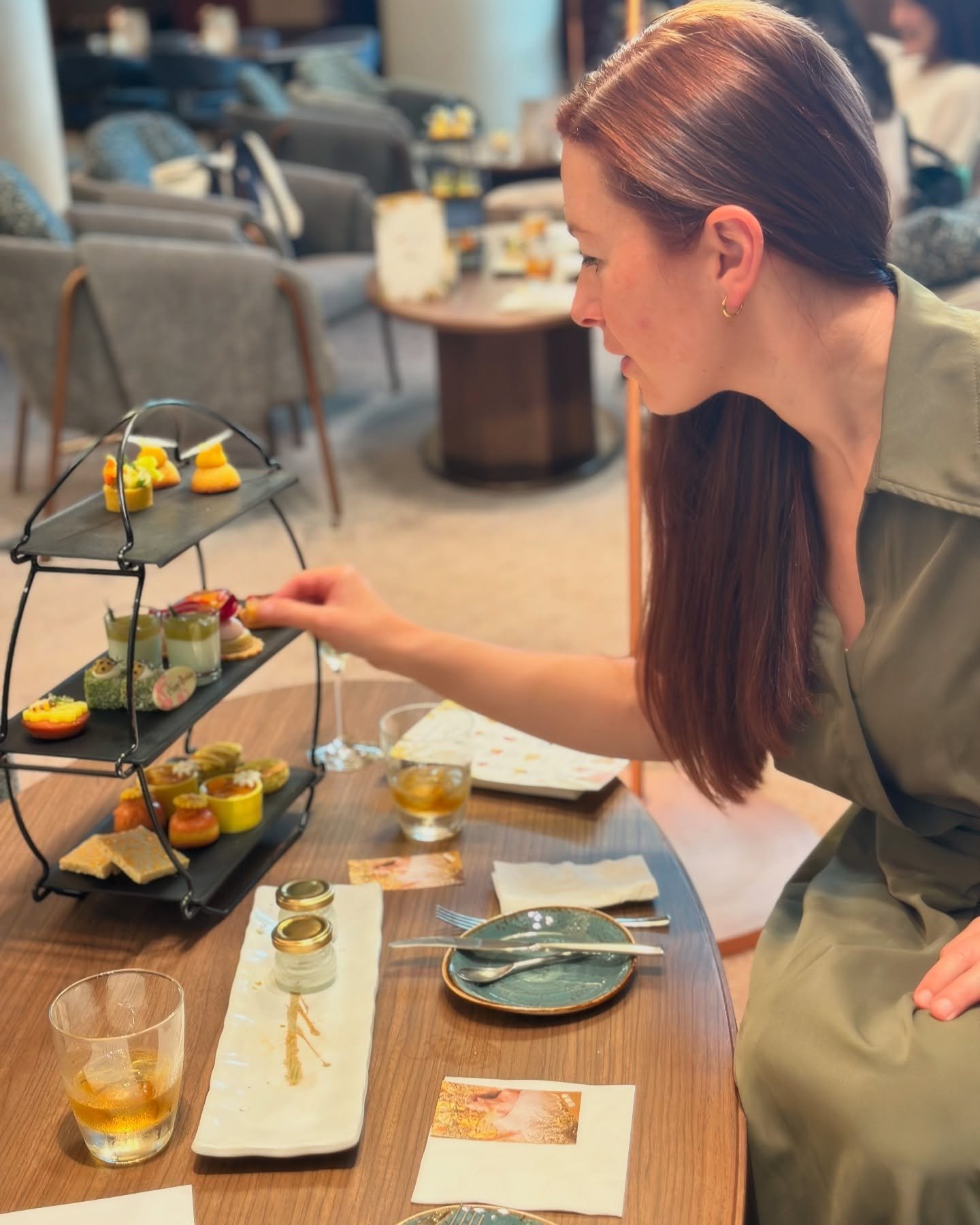 40.
Not just a number, but a quiet milestone.
Eleven years ago, I left France. I spent a few years in the UK, then chose Japan as home.
Over time, I&rsquo;ve learnt to carry pieces of each culture&mdash;refinement, resilience, the space to breathe&md