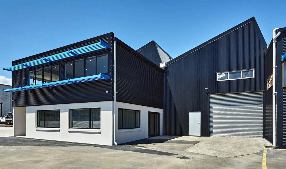 Warehouse and office renovation in Penrose