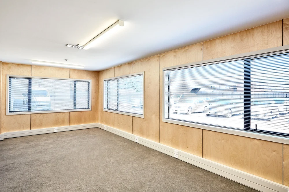 Warehouse and office renovation in Penrose