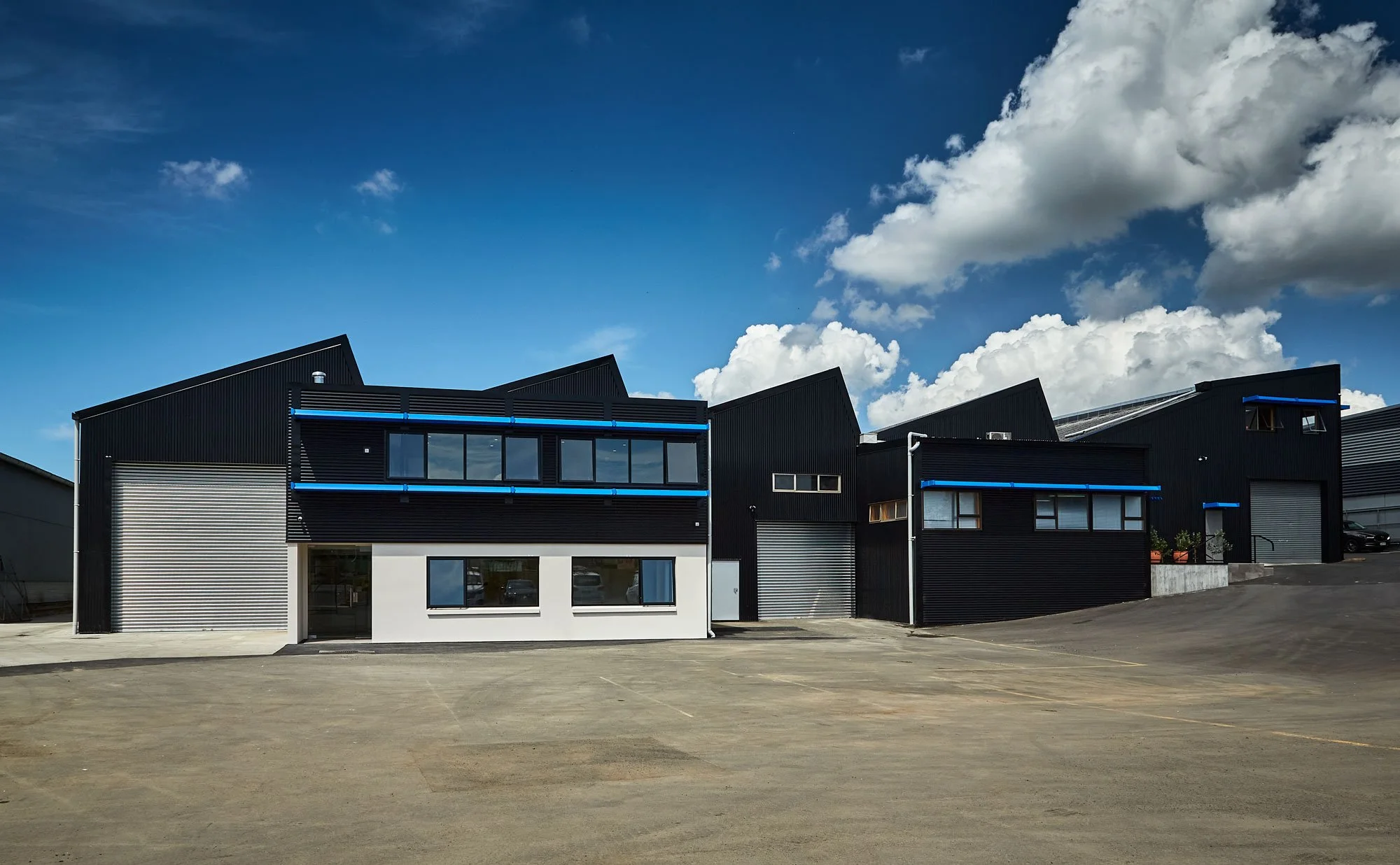 Warehouse and office renovation in Penrose