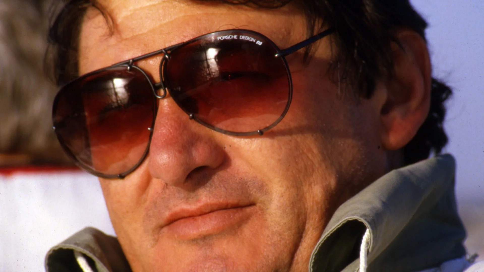 Slide 16_9 - 116.jpg