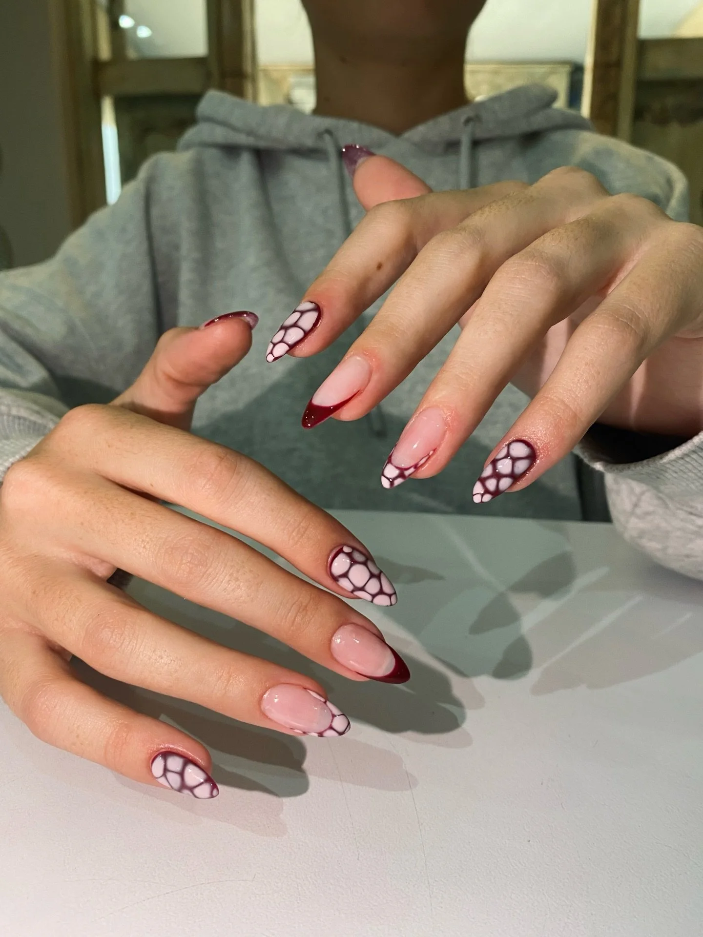 Snake skin 🐍 for the win🥇 

Set by Thuli at @saint_eirene_salon 🌹