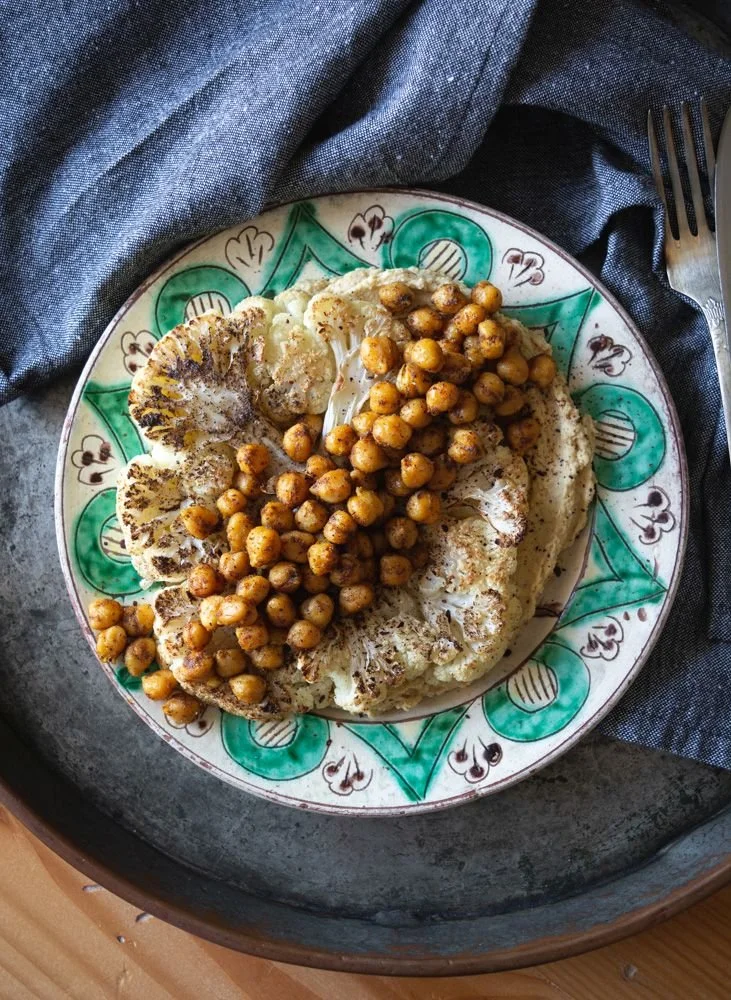 Roasted cauliflower with hummus and crispy chickpeas