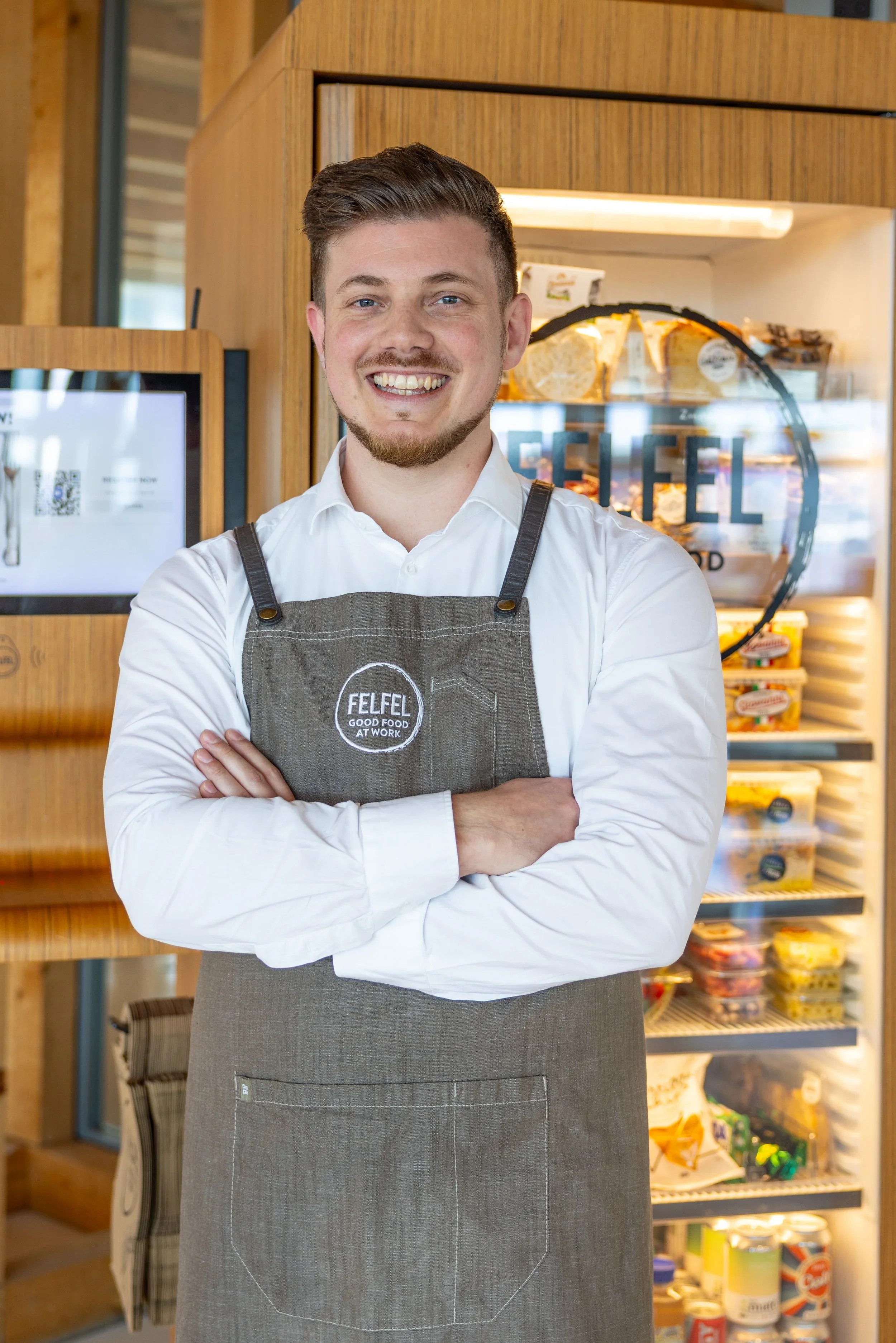 FELFEL Food Scout Hannes präsentiert frische Gerichte