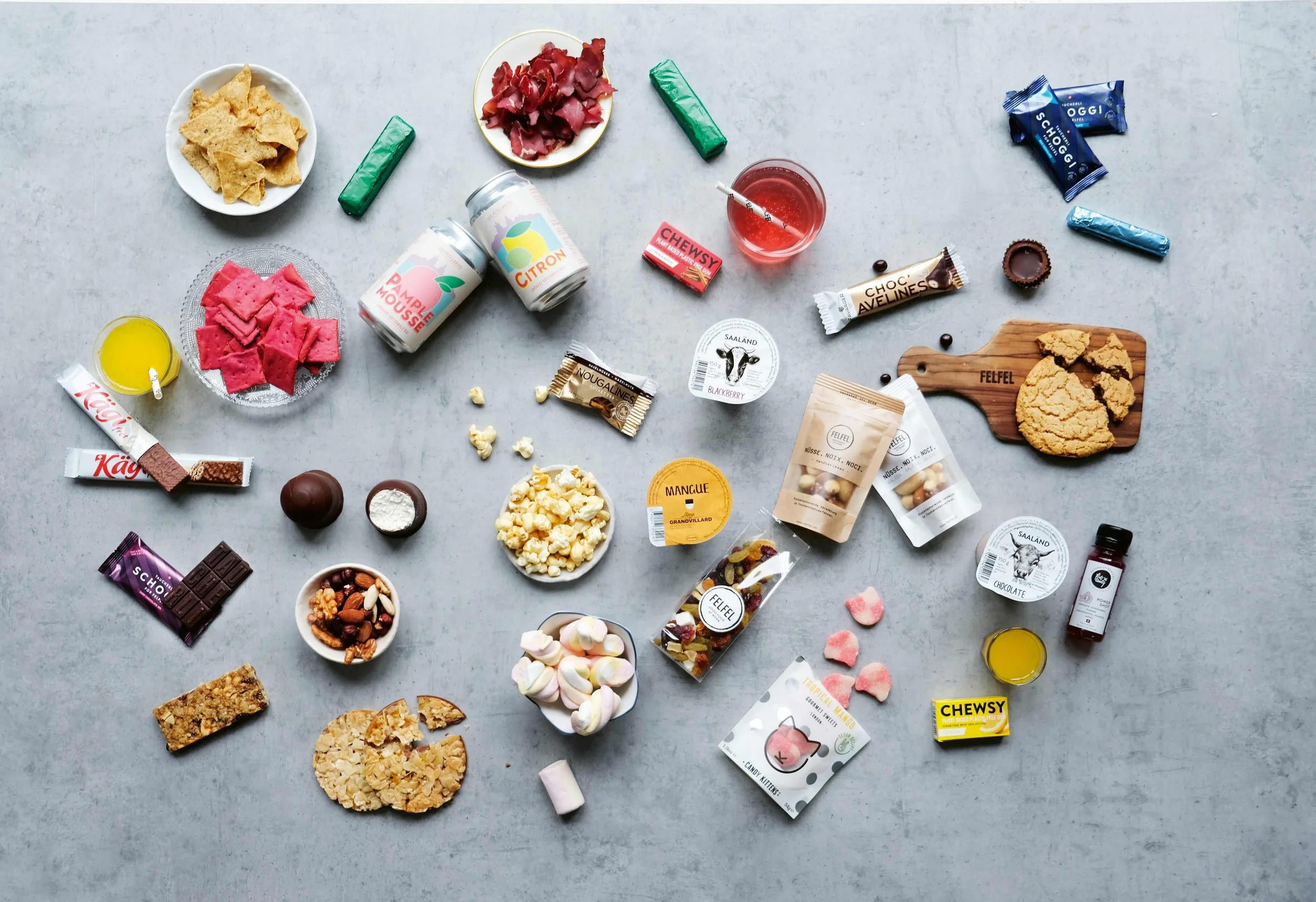 Snack delivery for offices made really easy with FELFEL.
