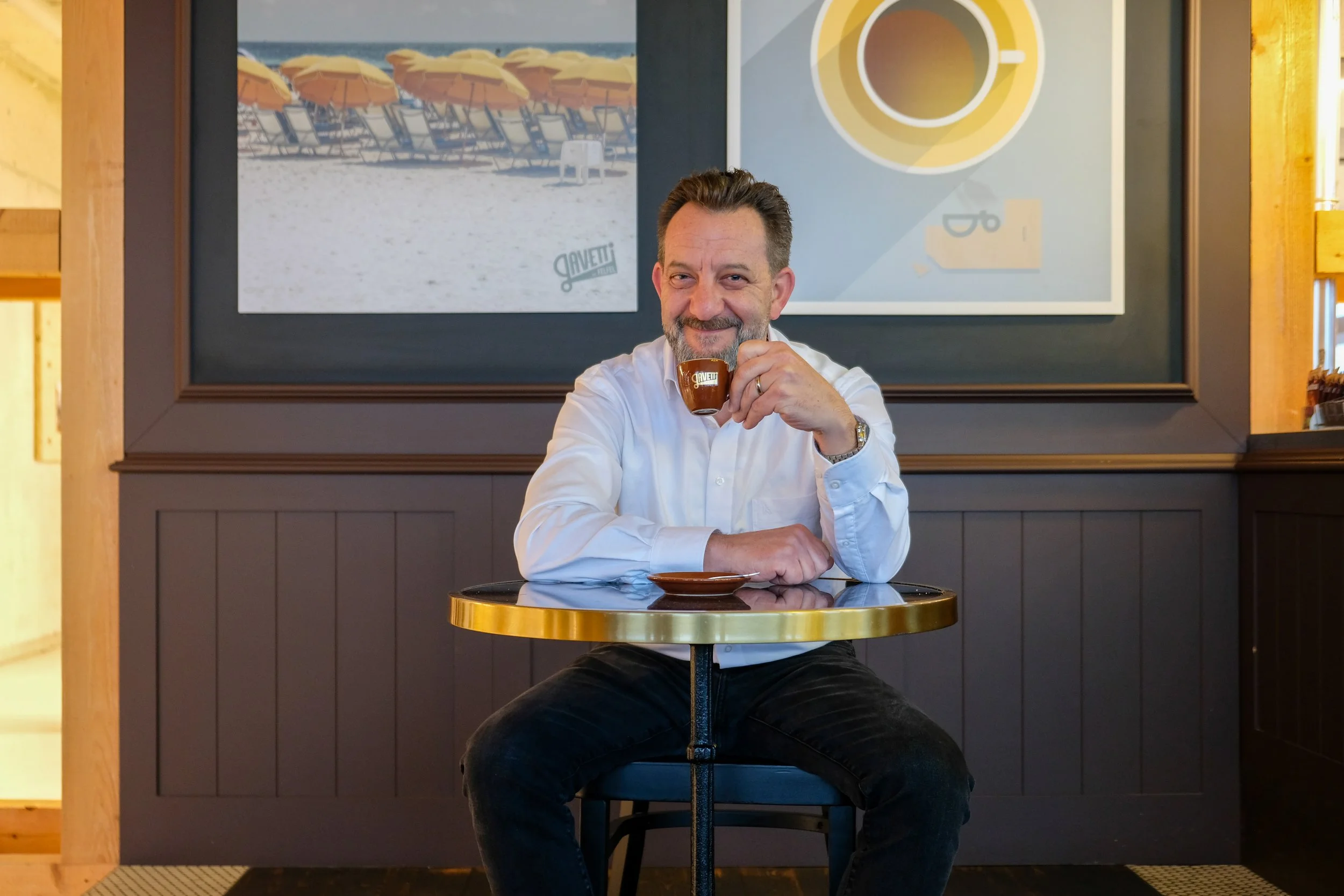 Gavetti Kaffee Experte Curt bei einer Kaffee Degustation