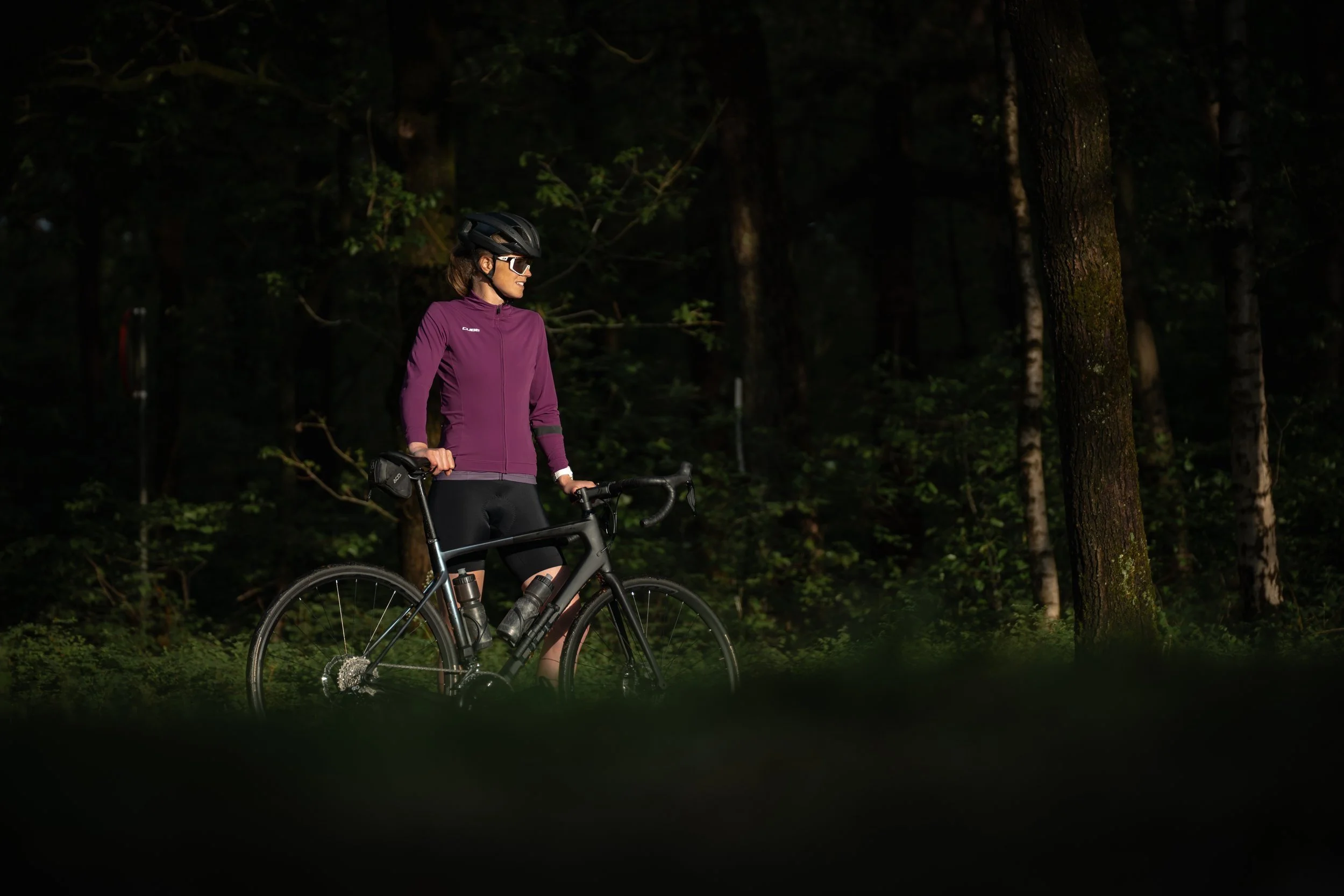 Sport+%26+Support+_+Cube+Cycling+Clothing-06.jpg