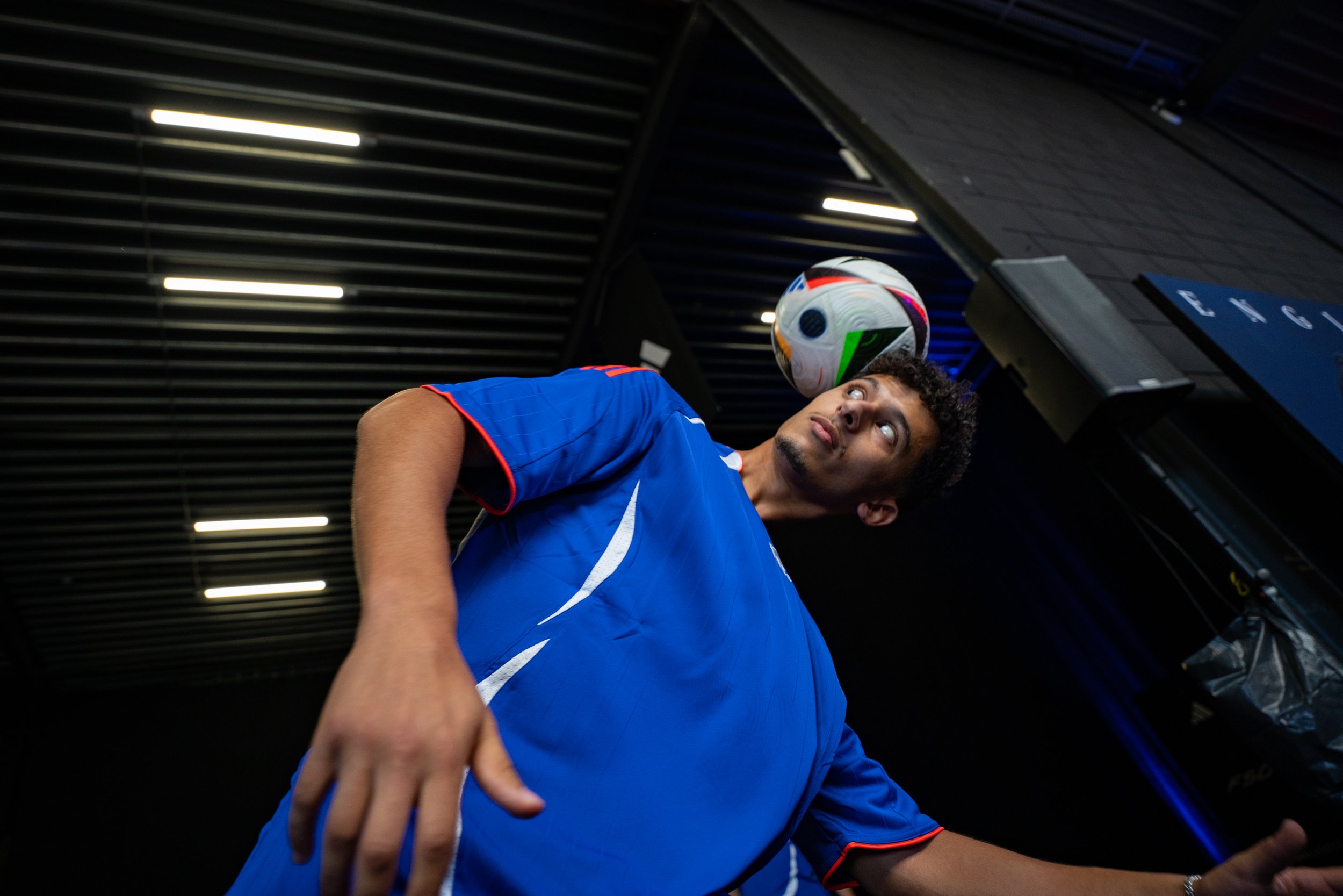 Voetbaldirect _ Adidas Pole Football League-016.jpg