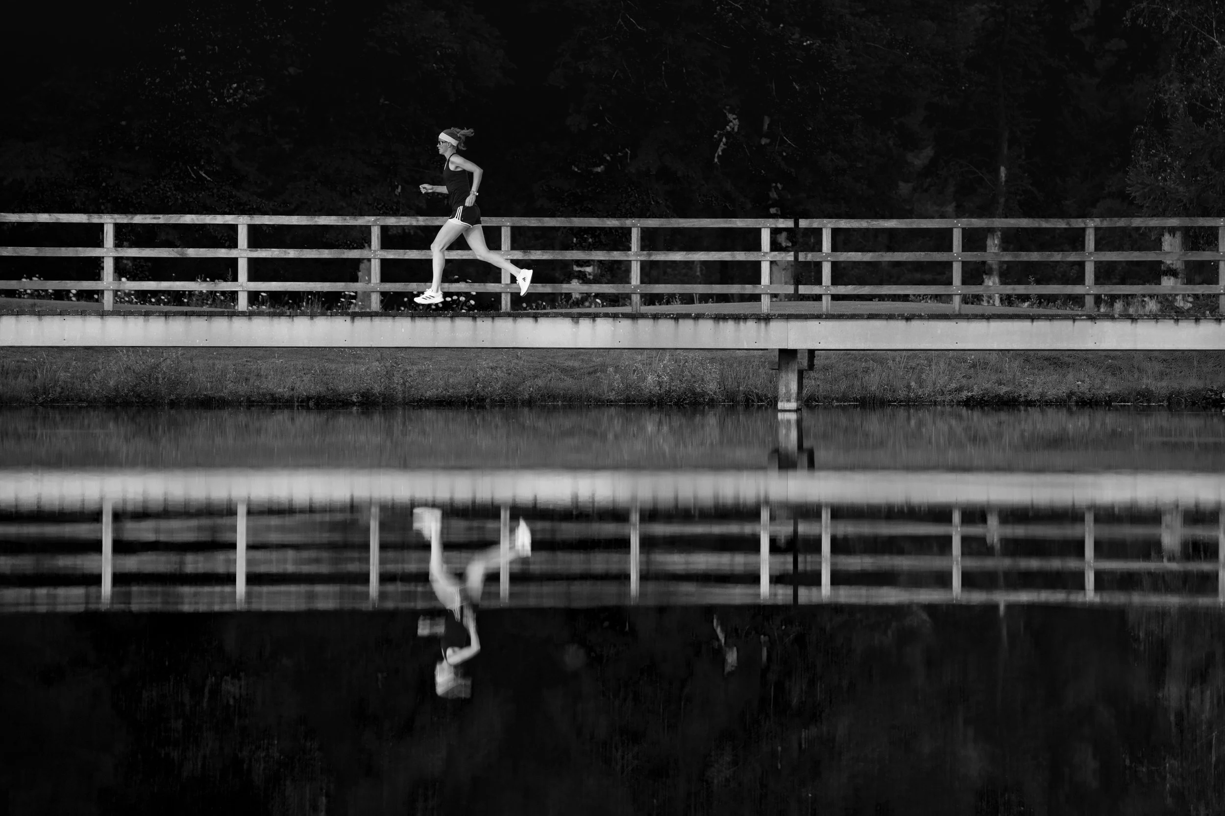 Trailrun Adidas B&W-02.jpg