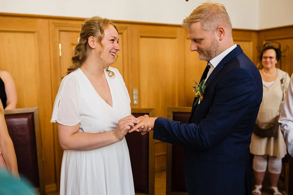 Hochzeitsfotograf-Stade-Standesamt-34.jpg