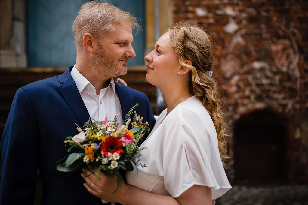 Hochzeitsfotograf-Stade-Standesamt-62.jpg