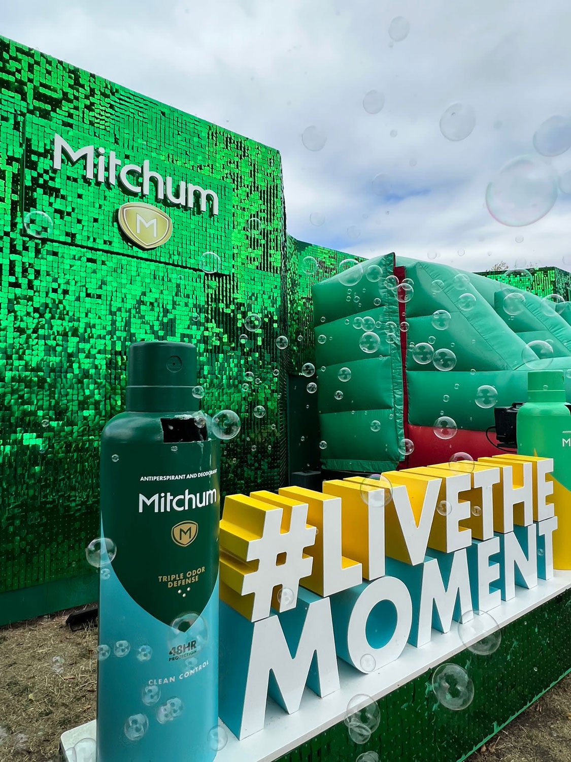Mitchum - Live the moment - Pop Up Shop Agency
