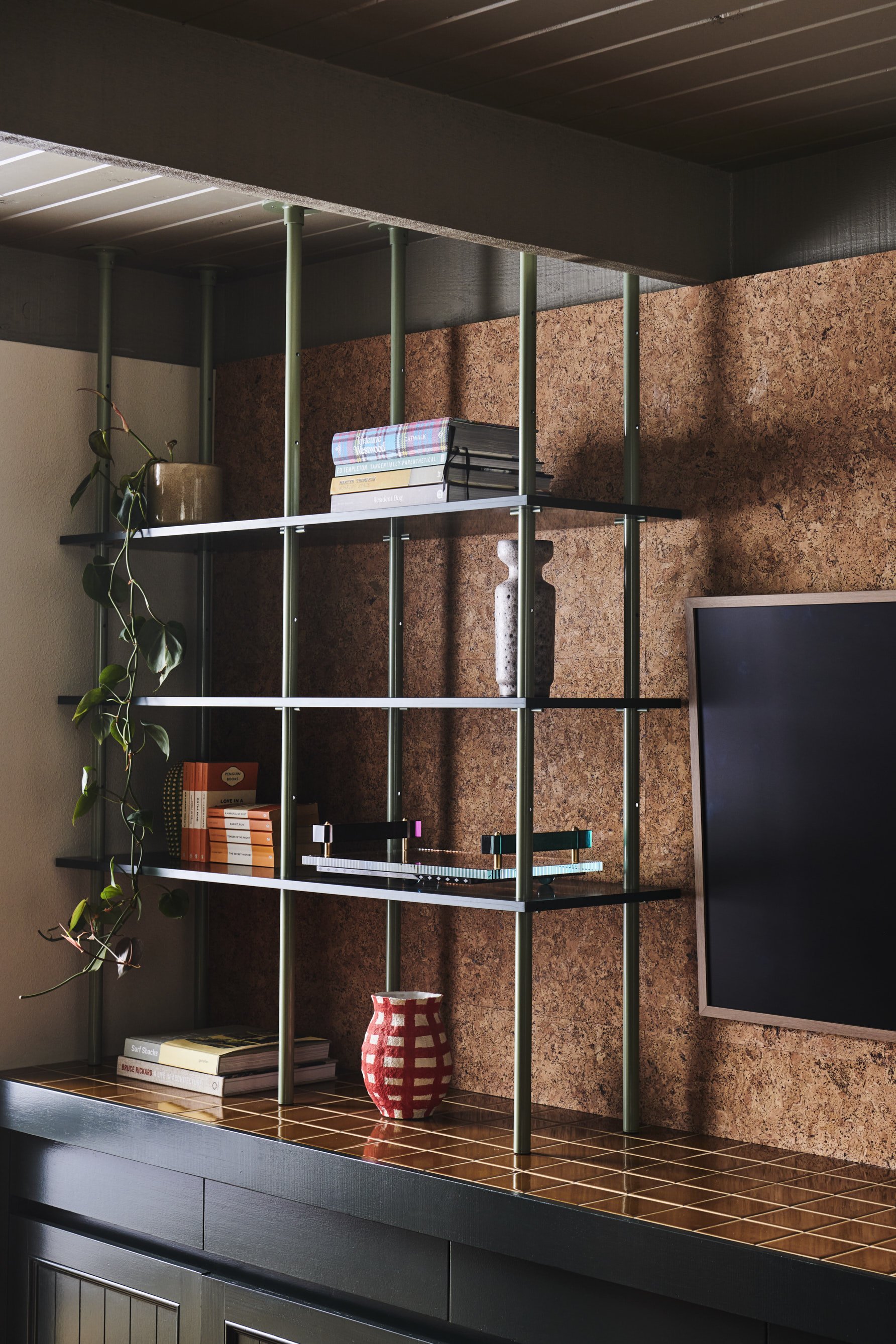 Foamy Shelves by Von.Steel