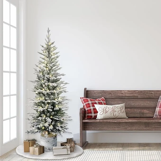 Pre-Lit Flocked Tree