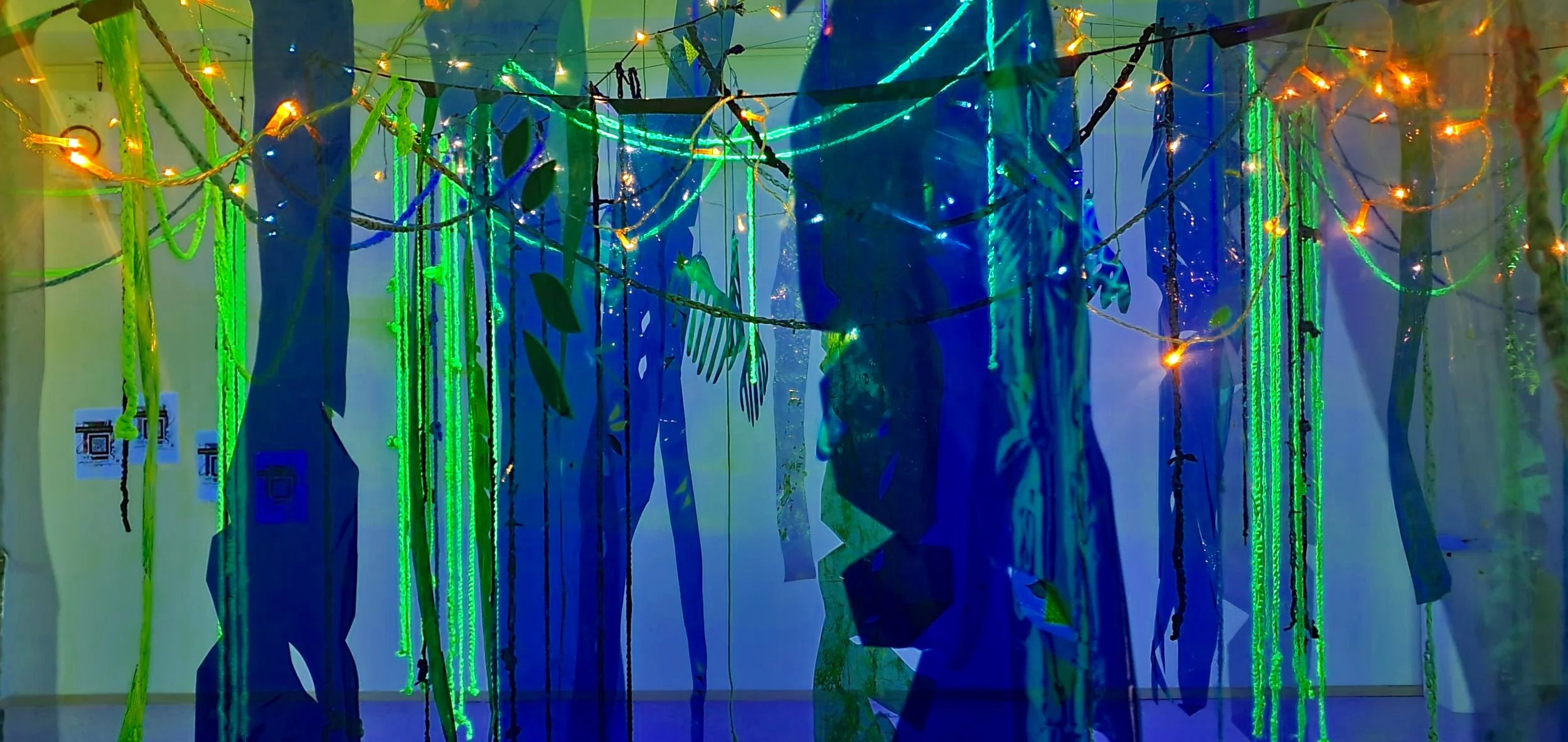 sademetsän salaisuudet installaatio aistitila satu sekikkailu installaatio näyttely lapsille