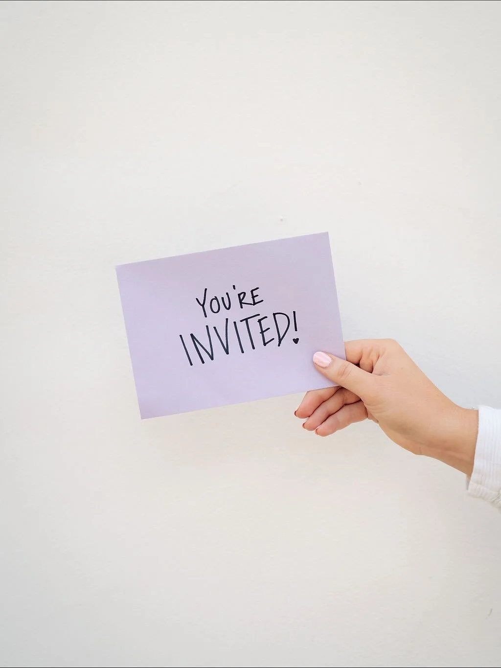 Consider this your OFFICIAL WAY TO INVITE a friend to join you in studying the book of Acts through our new study: The Wild Invitation💌! It officially releases next Tuesday + the podcast series starts next week! Think of each episode like showing up