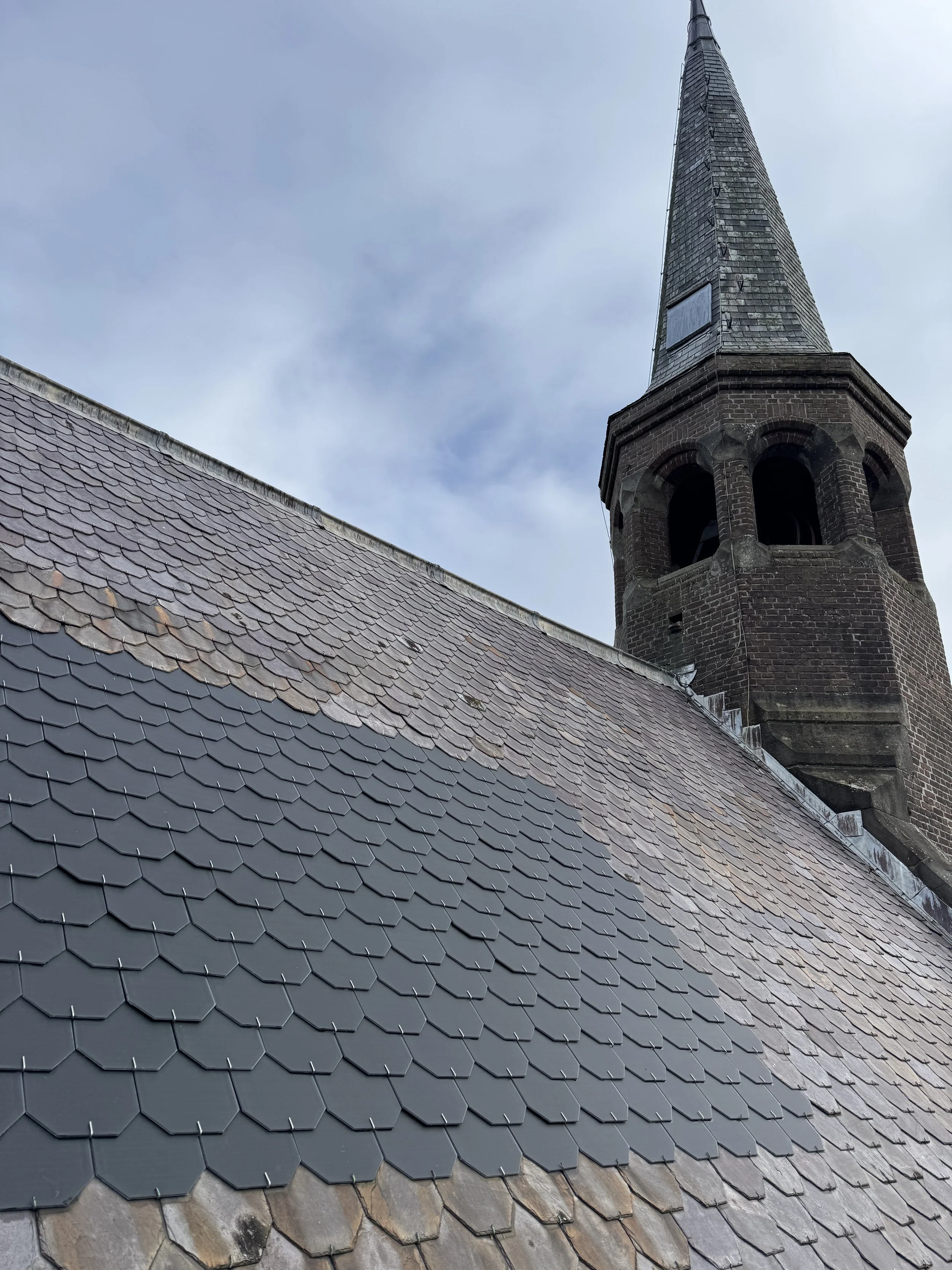 pv roof tile (front).jpg