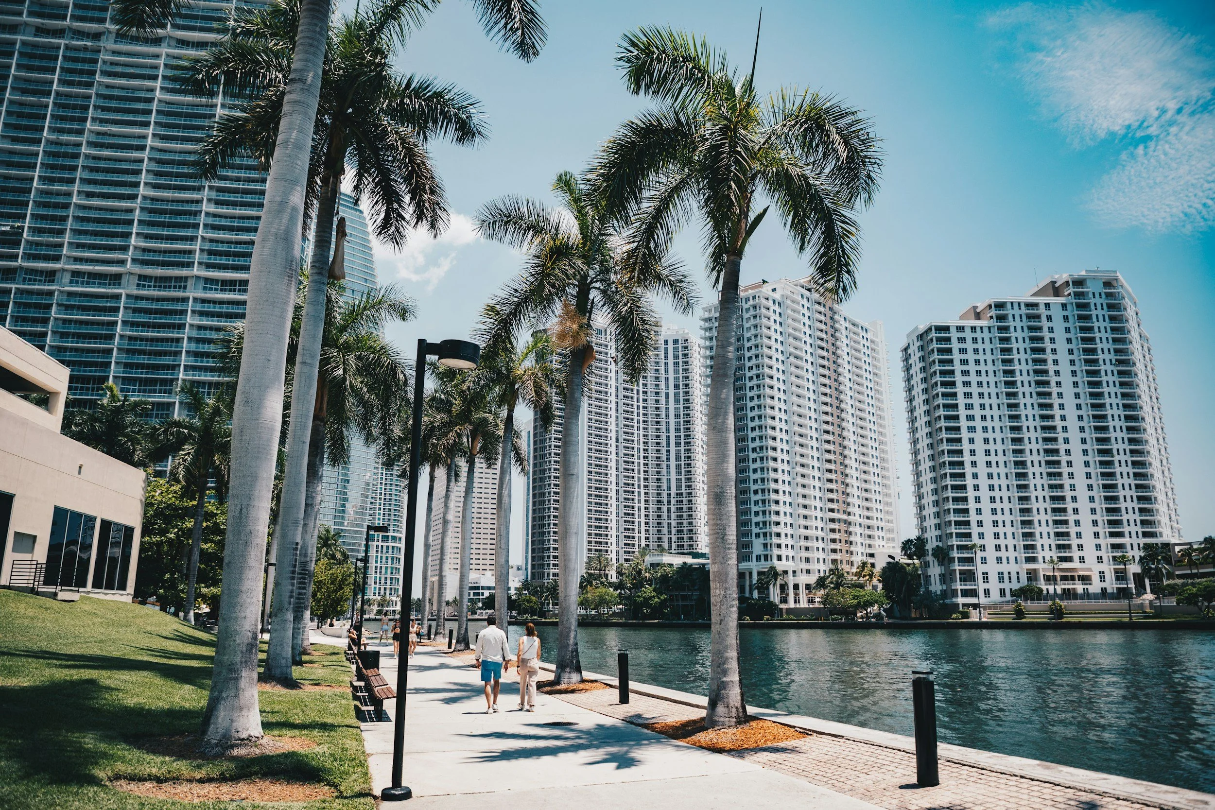 unsplash-image-hla61oF8mto.jpg