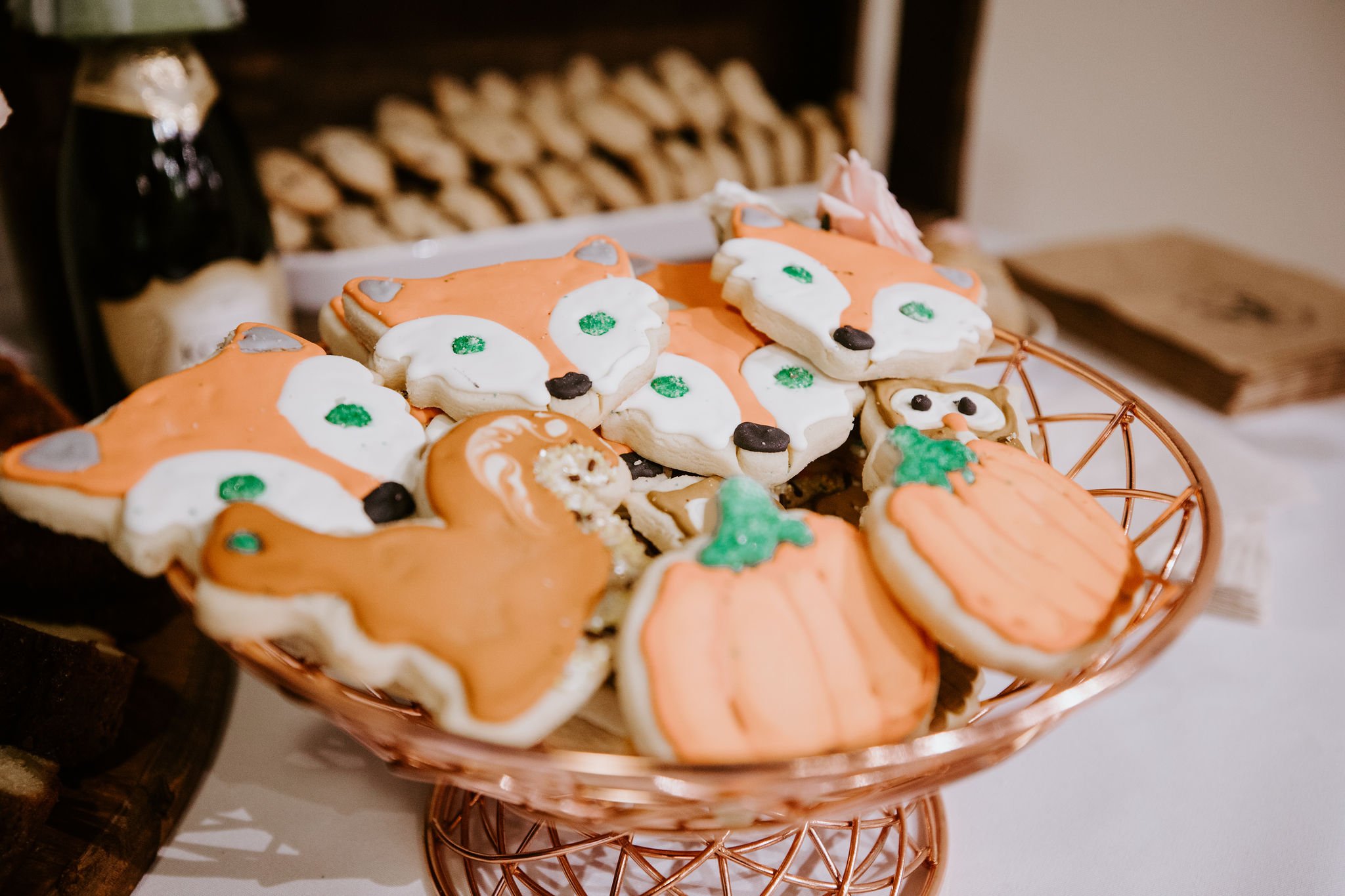 www.santabarbarawedding.com | Geoff and Lyndsi Photography | Santa Barbara Museum of Natural History | Jamie Mangone of LuJane Events | Baking the Goods | I’ll Have What She’s Having | Fall Cookies