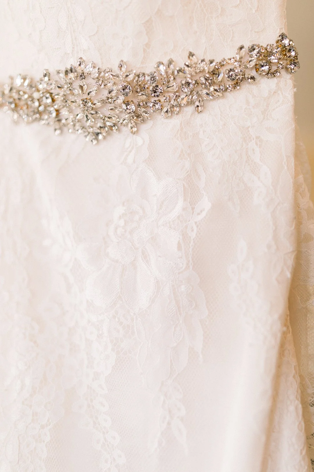 www.santabarbarawedding.com | Three16 Photography | Embassy Suites by Mandalay Beach Resort | One Sweet Day | Kay’s Bridal | Bride’s Wedding Gown
