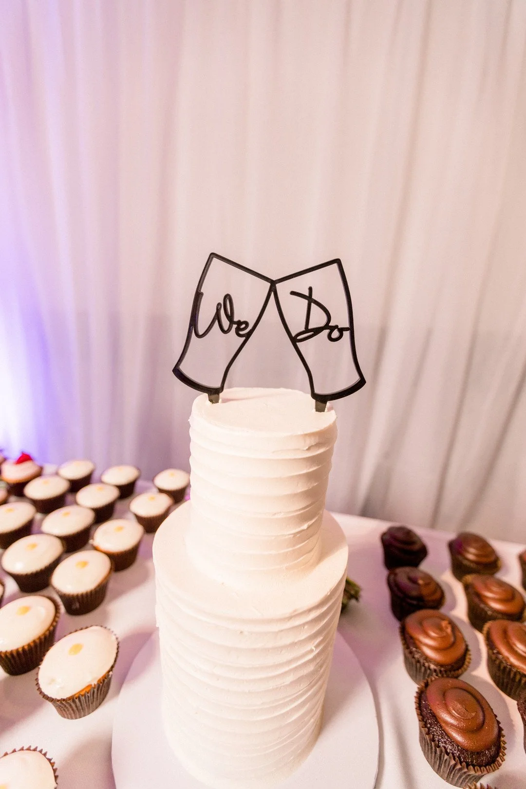 www.santabarbarawedding.com | Three16 Photography | Embassy Suites by Mandalay Beach Resort | One Sweet Day | Sweet Arleen’s | Wedding Cake 