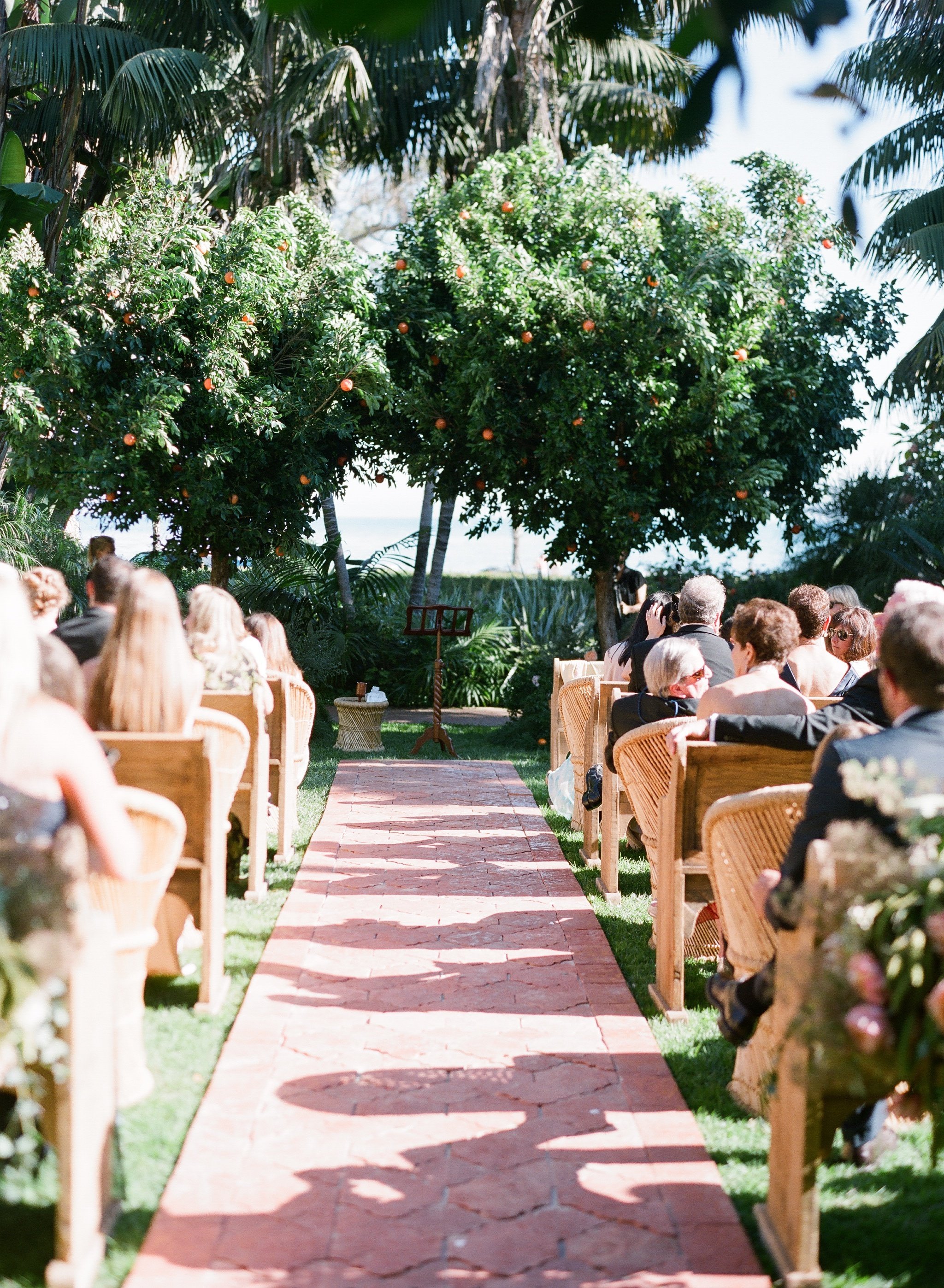 santabarbarawedding.com | Photo: Megan Sorel | Citrus Wedding Ideas at the Santa Barbara Four Seasons