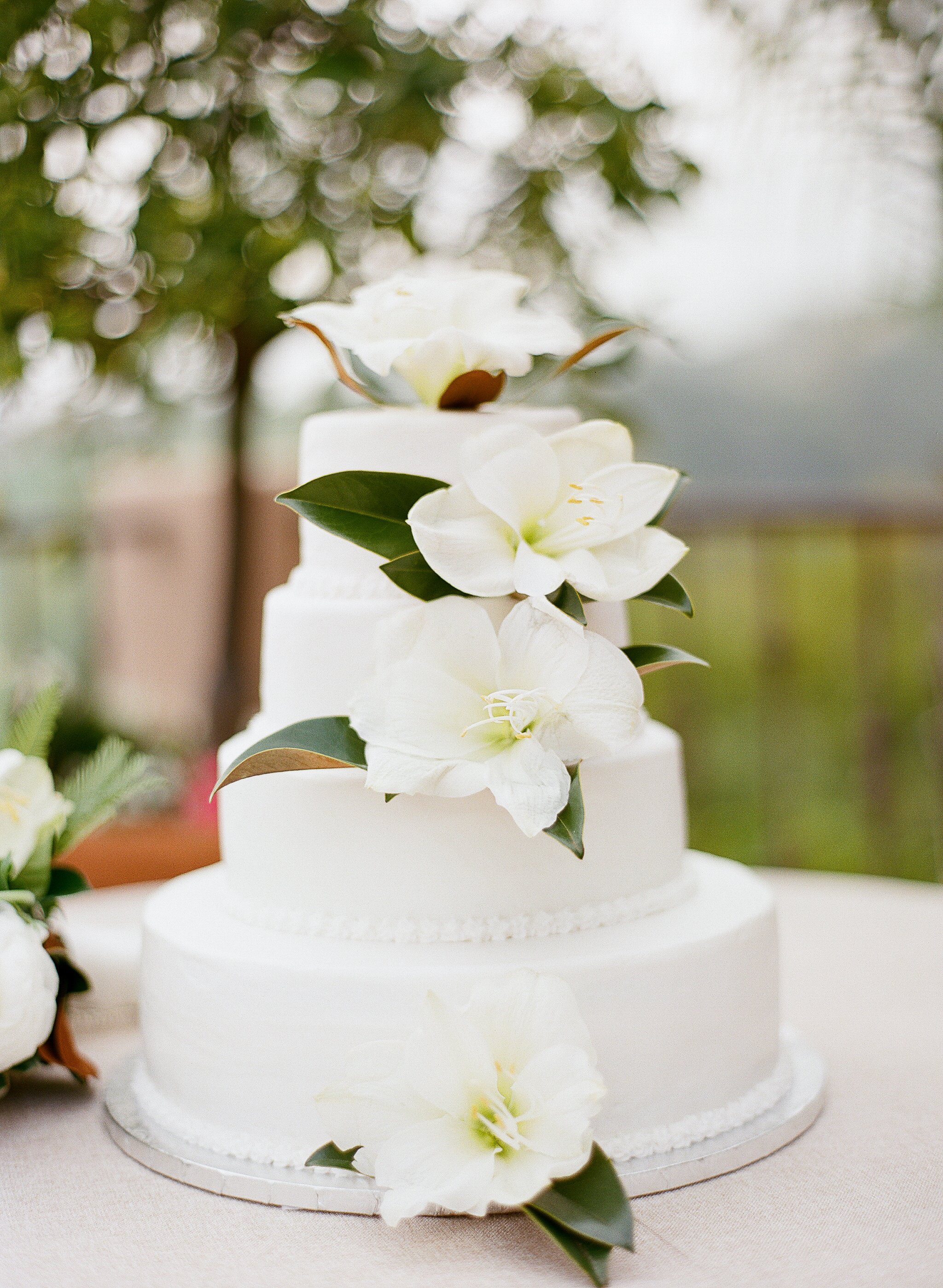 www.santabarbarawedding.com | Villa Verano | Clarissa Koenig Photography | Felici Events | Wedding Cake