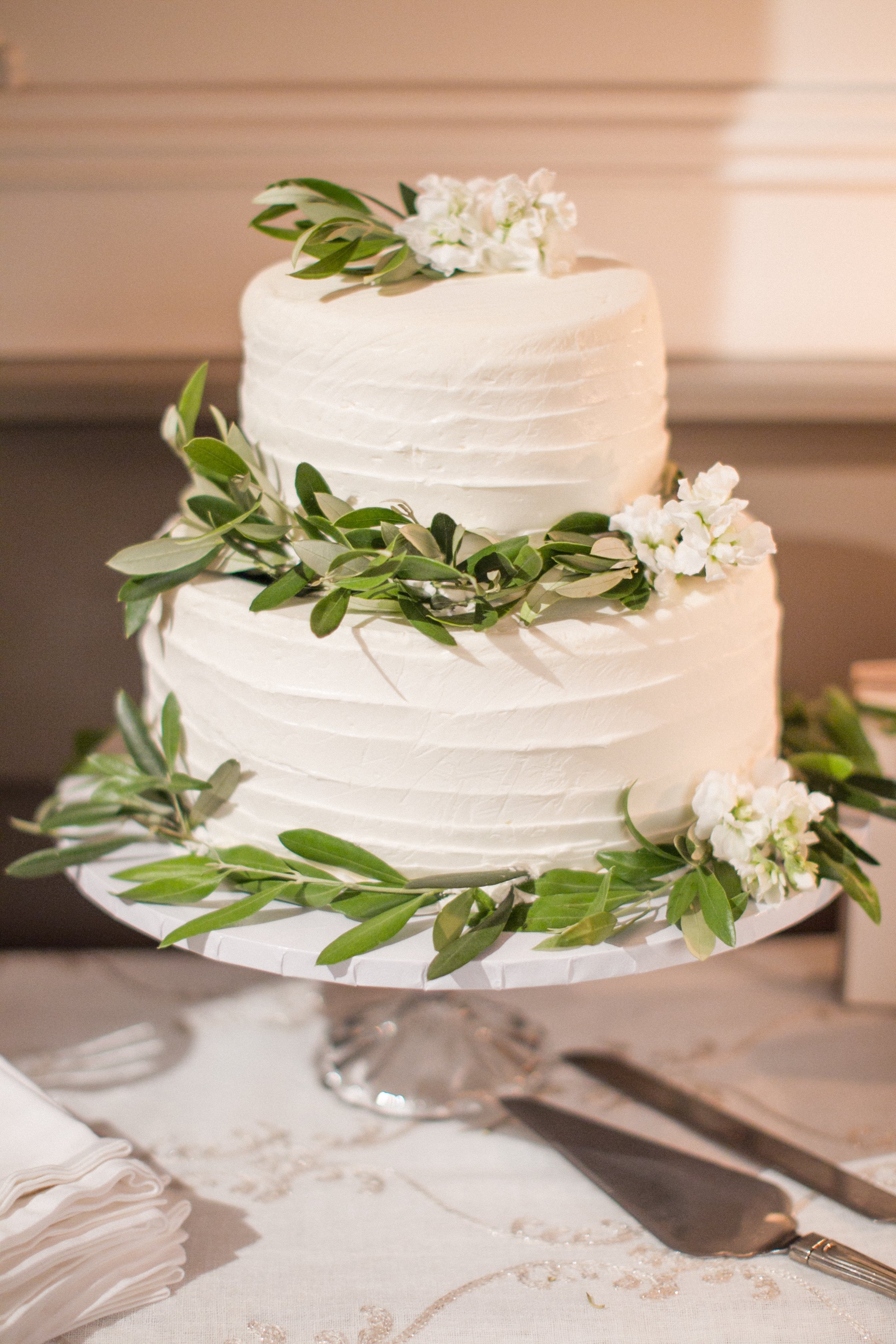 www.santabarbarawedding.com | Atelier de La Fleur Weddings & Events | Mike Larson | Wedding Cake