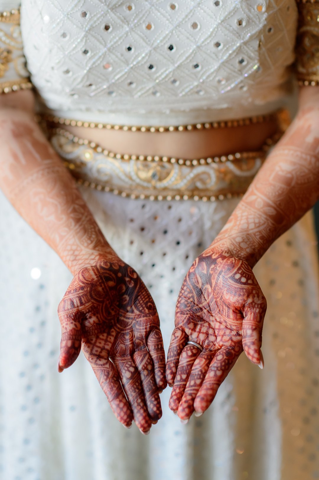 www.santabarbarawedding.com | Hilton SB | Blue Lotus Insights | Shawna Yamamoto | MPSingh Photography | Indira Bishen | Rachana Desai | Henna on the Bride’s Hands