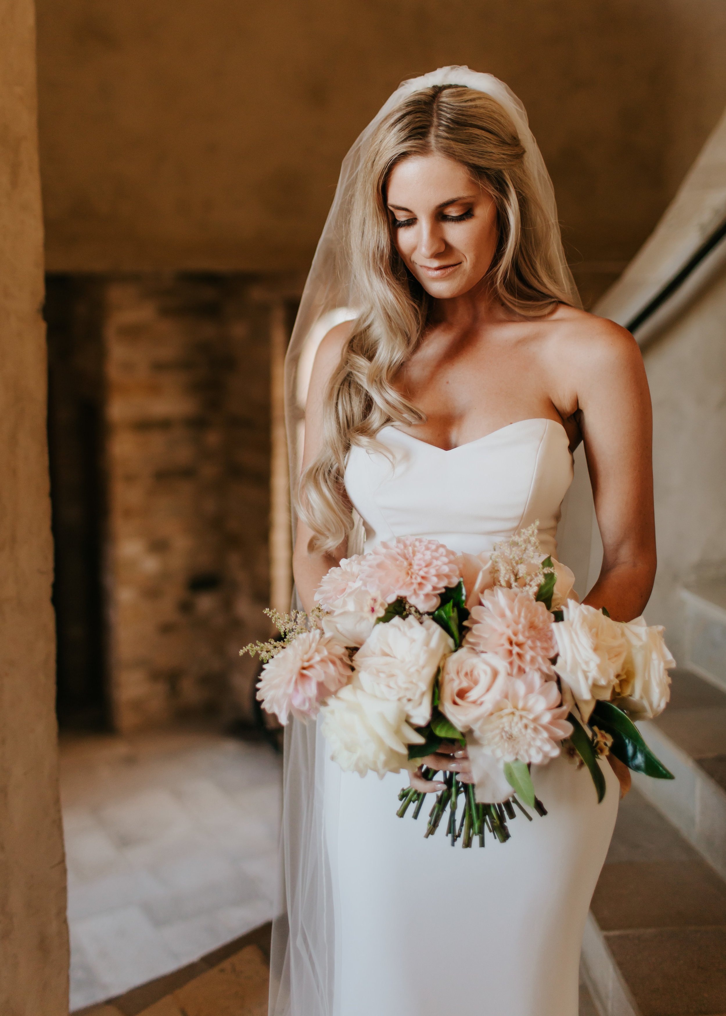 www.santabarbarawedding.com | Alexandria Monette Photography | Sunstone Villa | Soleil Events | Anna le Pley Taylor Flowers | Bride and Bouquet