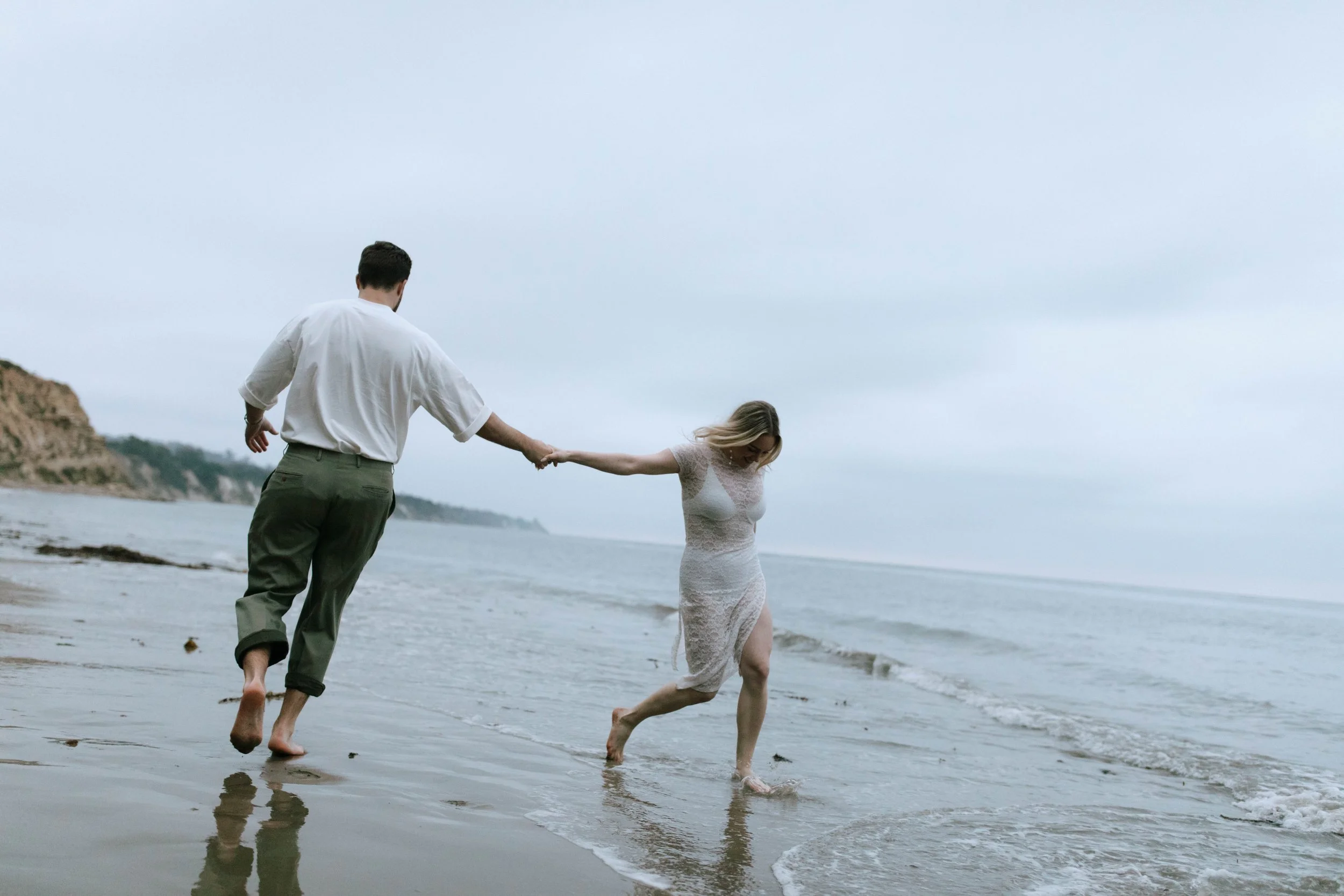 Editorial Chic Santa Barbara Pre Wedding Shoot