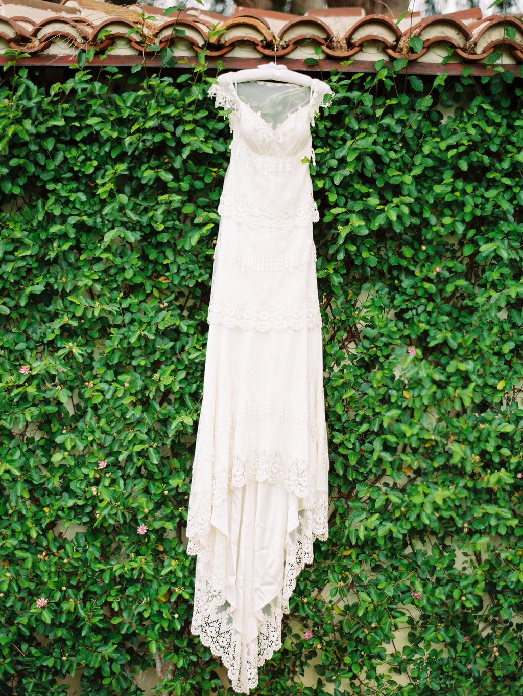 www.santabarbarawedding.com | Michael and Anna Costa | Belmond El Encanto | Events by Rachel Korrey | Wedding Gown