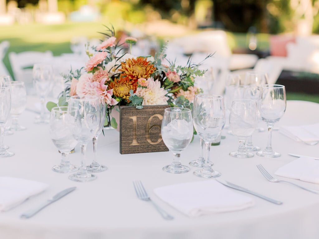 www.santabarbarawedding.com | Danielle Bacon Photography | Santa Barbara Zoo | Events by Rincon | Rincon Catering | Velvet Blooms | Reception Tables