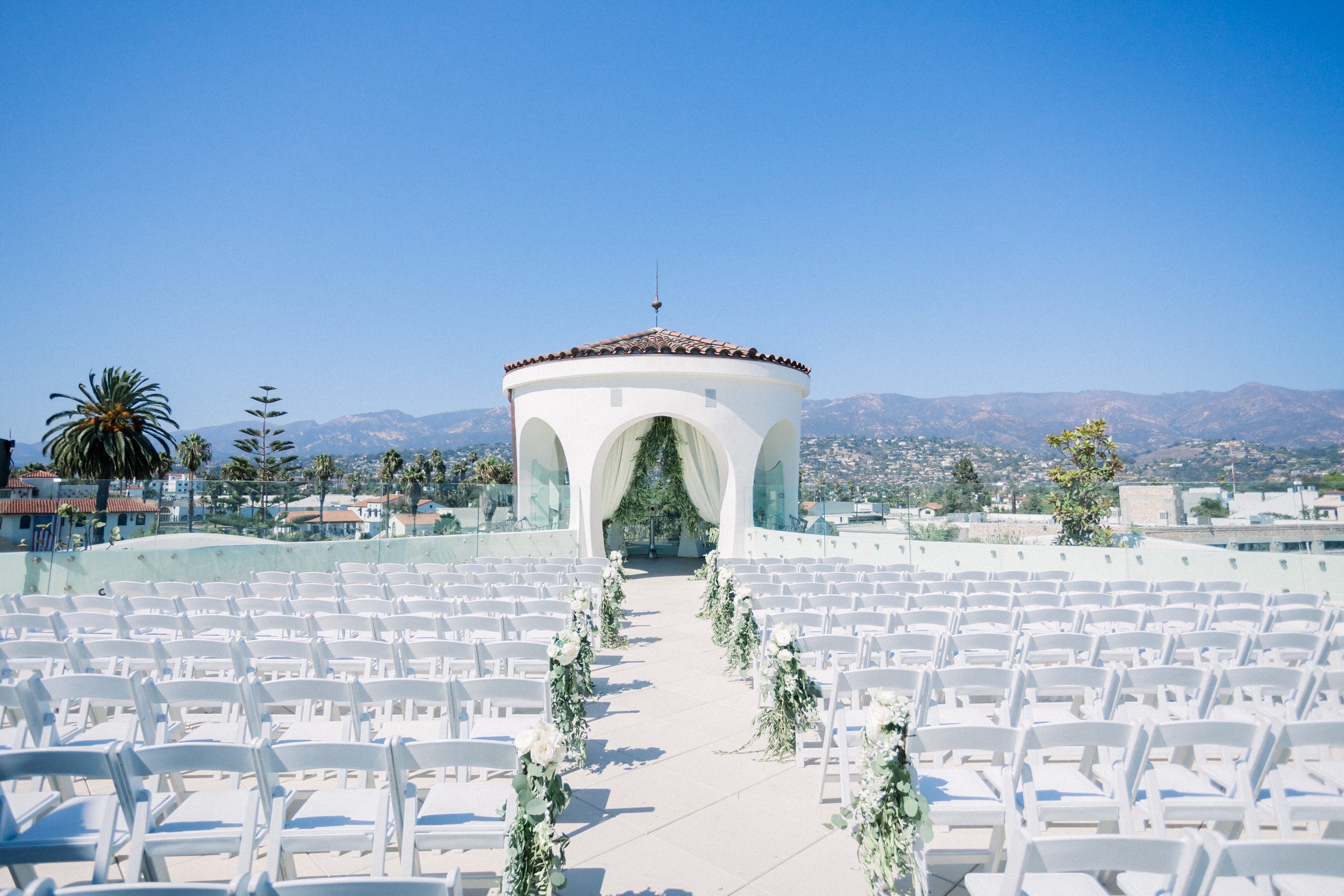 www.santabarbarawedding.com | James &amp; Jess | MOXI | Ann Johnson Events | Ventura Rentals | Islay Events | Ceremony Set Up on the Rooftop 