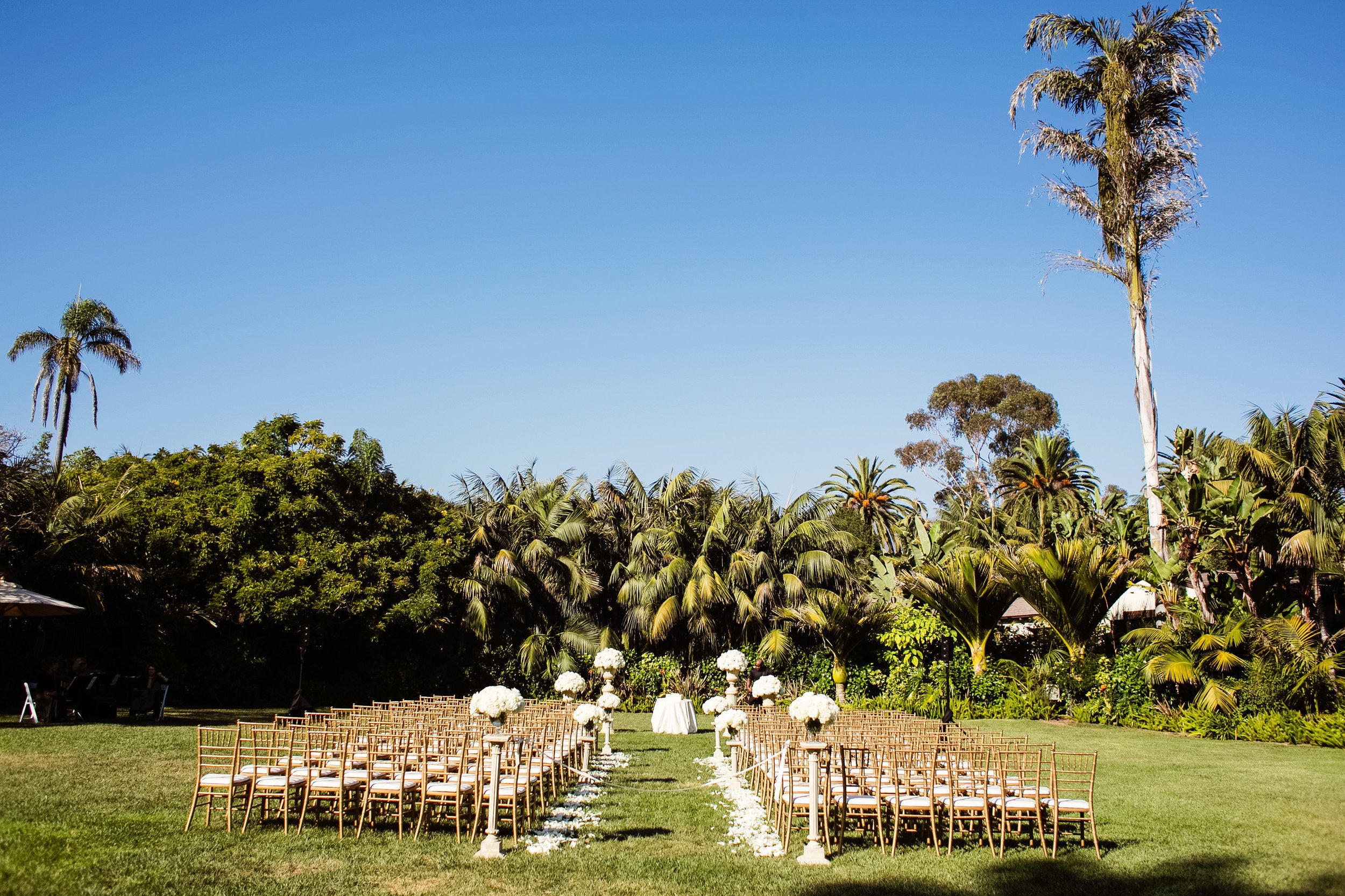 santabarbarawedding.com | Photographer: Mary Jane Photography | Santa Barbara Four Seasons Biltmore | Wedding Venue