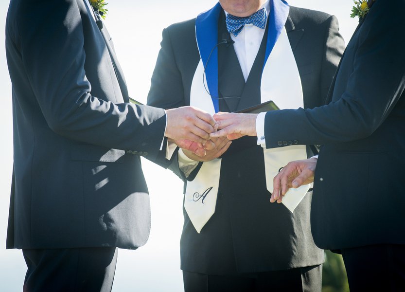 santabarbarawedding.com | photo: Willa Kveta Photography | Tropical Same Sex Wedding at the Montecito Country Club