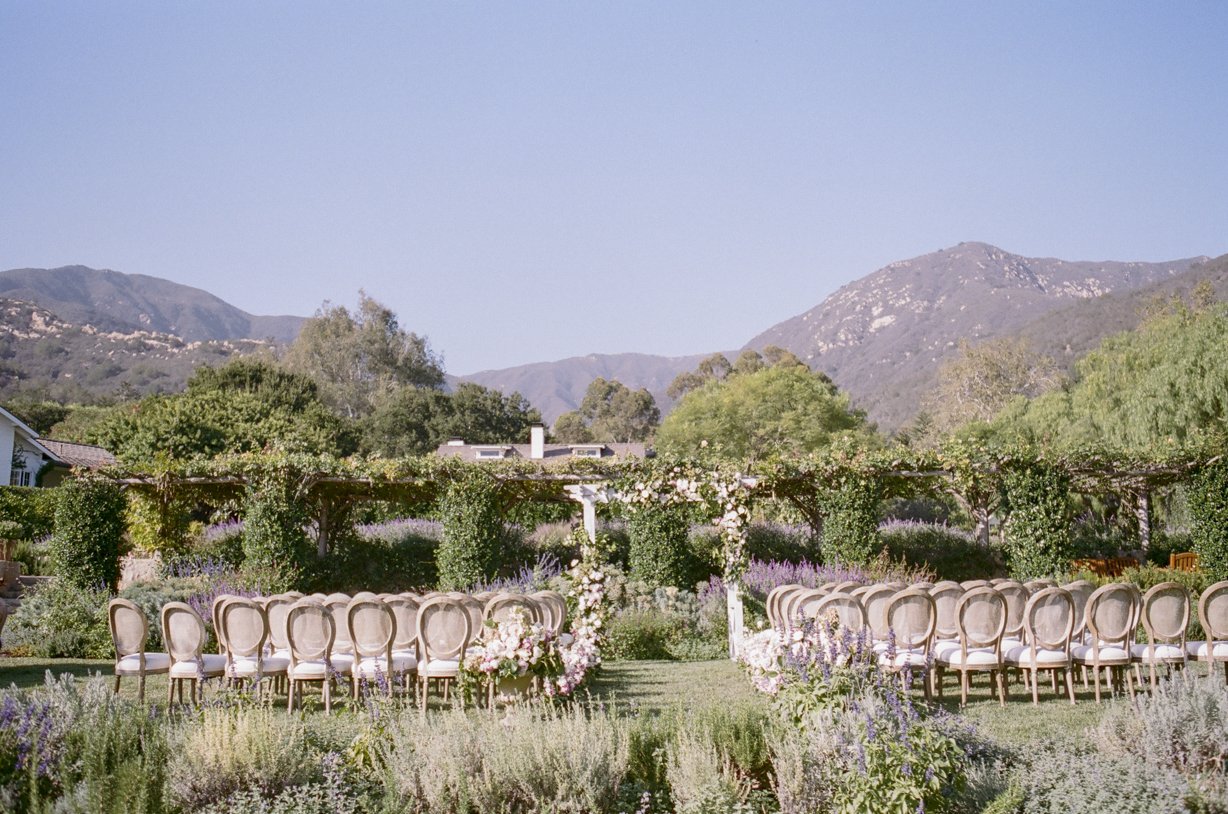 santabarbarawedding.com | Santa Barbara Wedding Style Blog | Weddings at San Ysidro Ranch | Kristen Beinke Photography | Garden Wedding Ideas