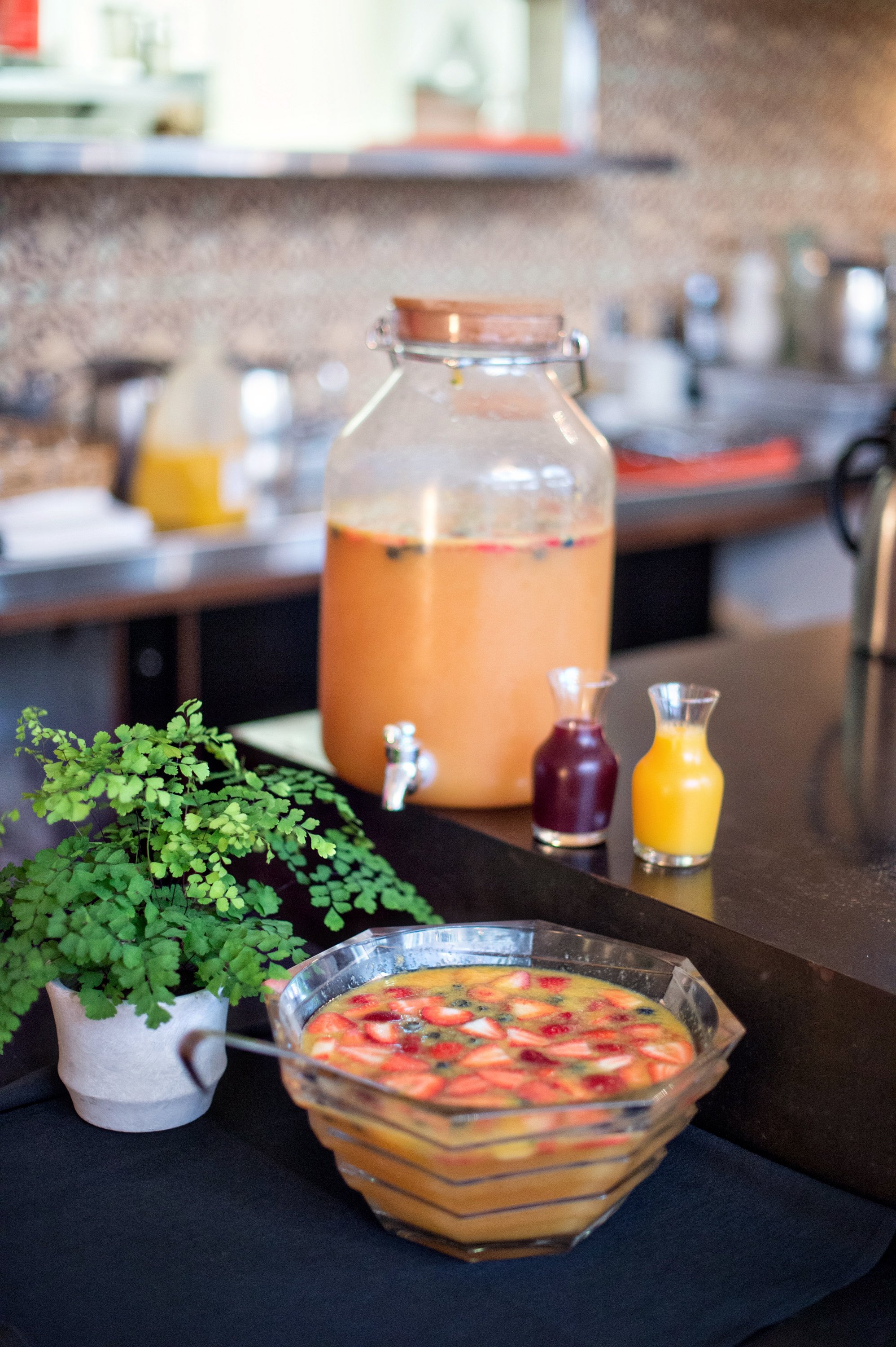 www.SantaBarbaraWeddingStyle | State & Fig Restaurant | Santa Barbara Wedding Location | Rehearsal Dinner | Brunch | Laurie Bailey Photography
