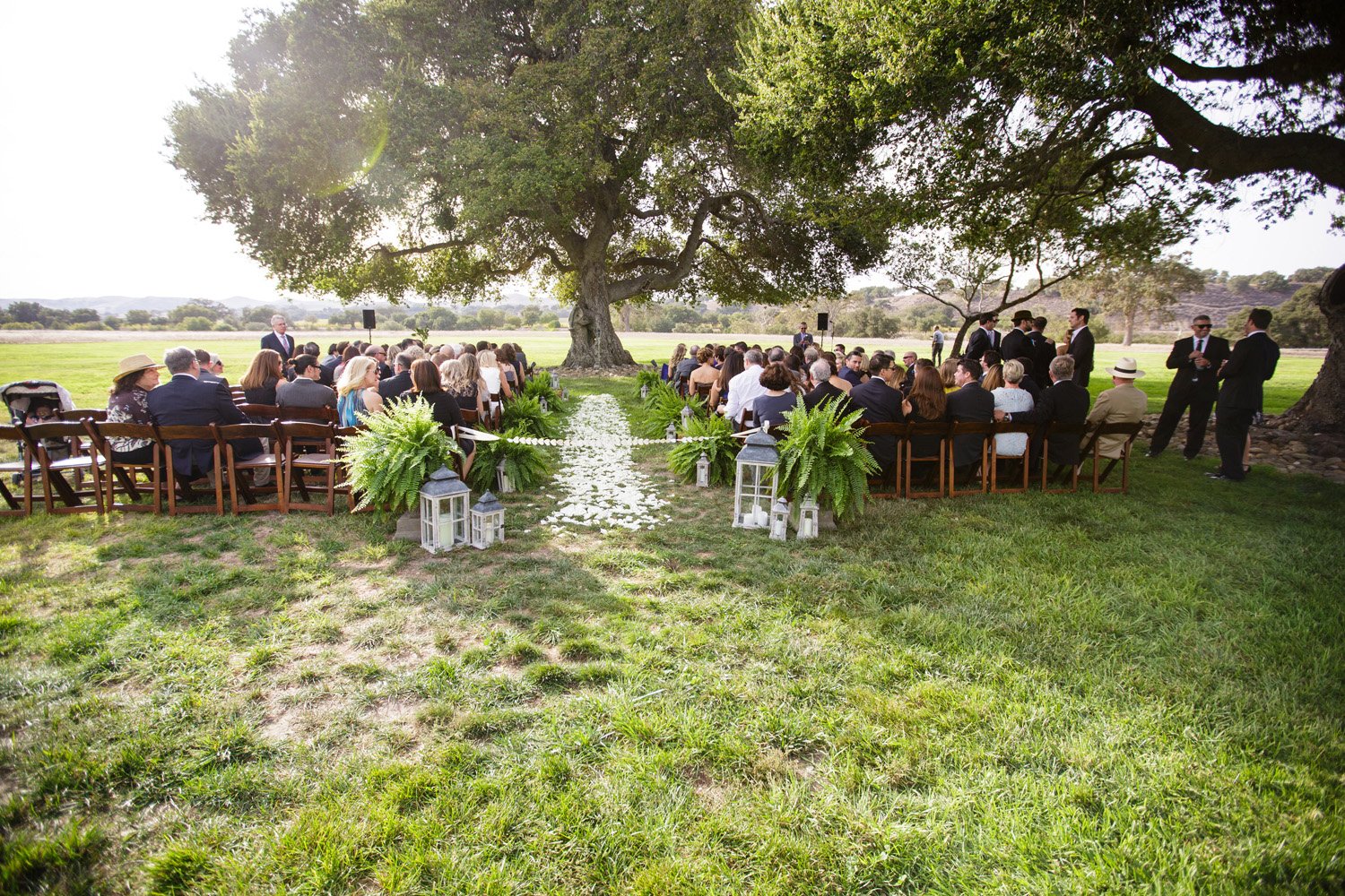 santabarbarawedding.com | Crossroads Estate Weddings | Mary Jane Photography | La Fete Wedding Planning | Santa Barbara Wedding Resource For Planning Brides