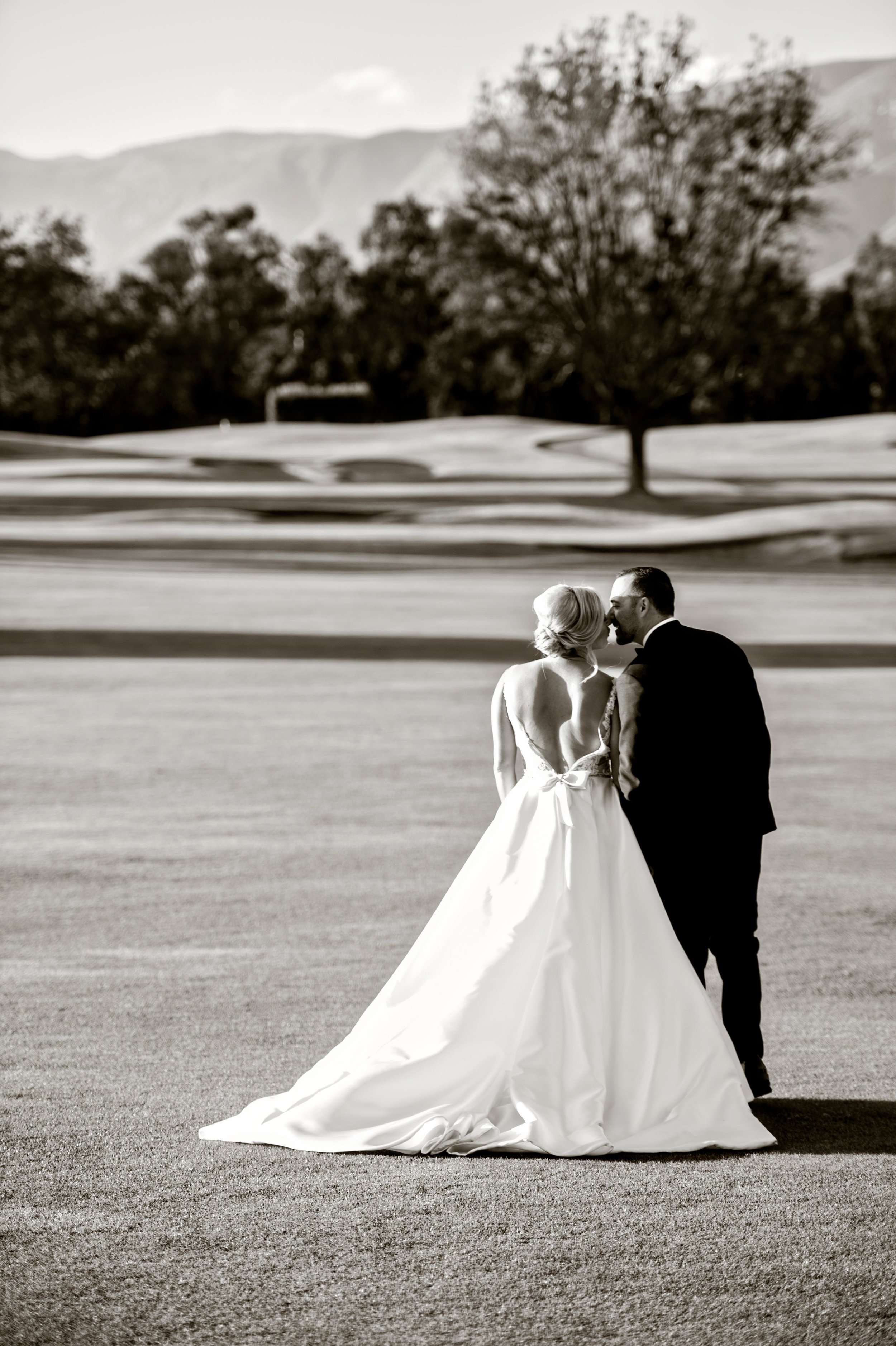 www.santabarbarawedding.com | Laurie Bailey | Ojai Valley Inn | Amber Weir Weddings | Bride and Groom