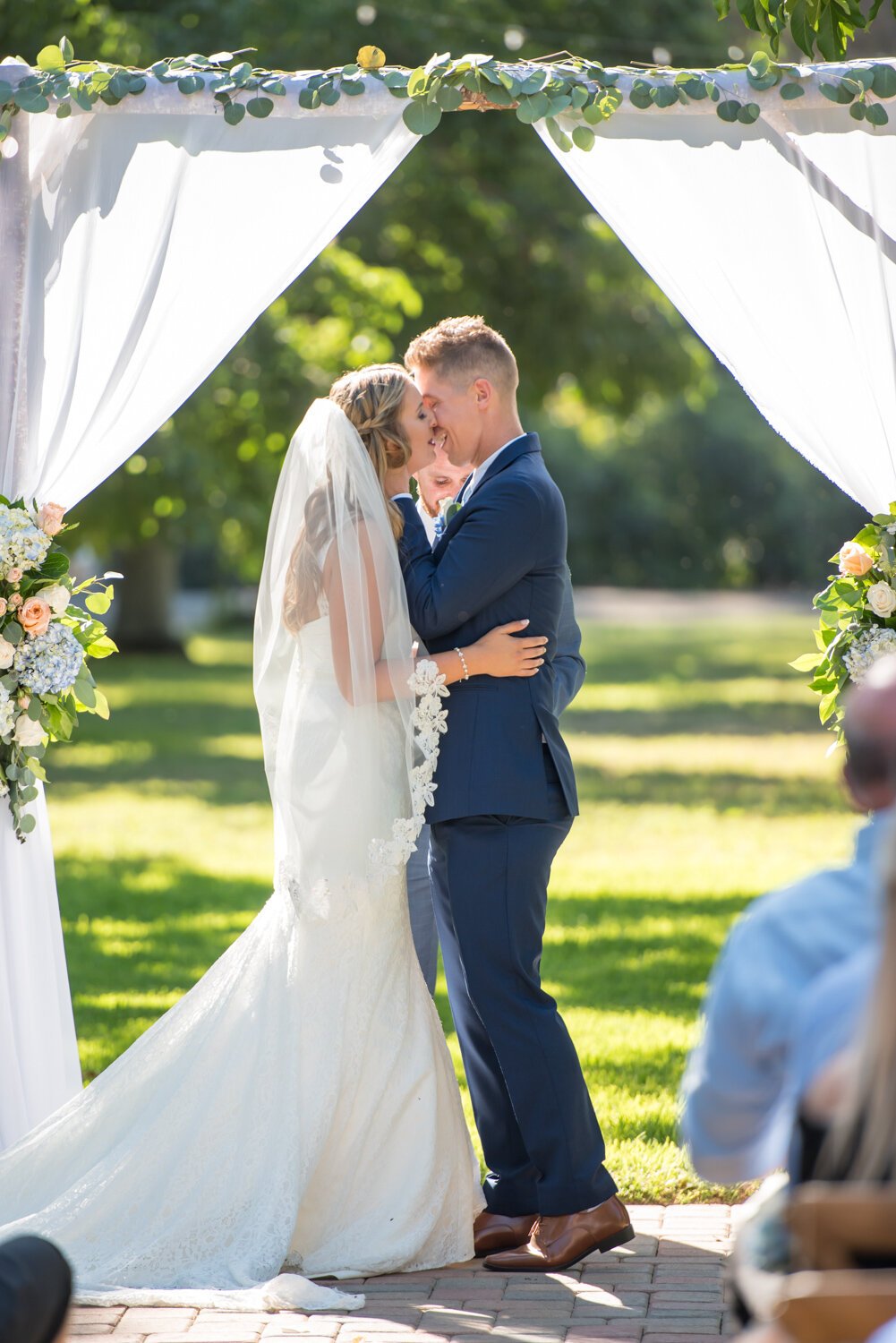 www.santabarbarawedding.com | Elizabeth Victoria Photography | Walnut Grove | Mia Bella Weddings | Yamaguchi’s Flowers | Men’s Warehouse | Simply Bridal | Bride and Groom at Ceremony 