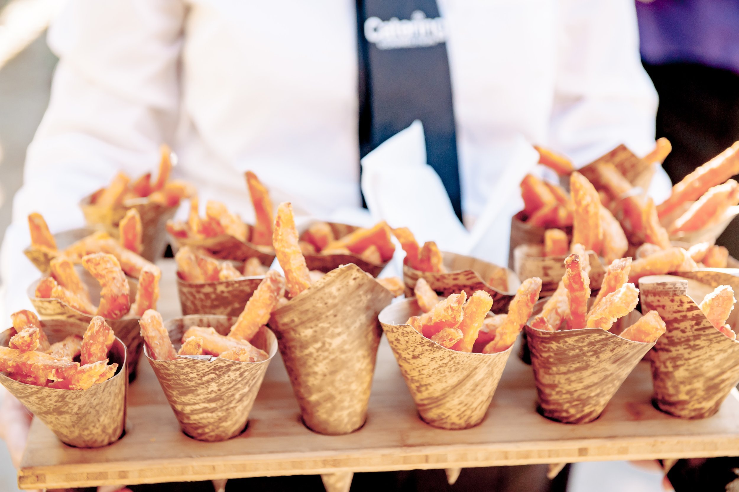 www.santabarbarawedding.com | Catering Connection | Rewind Photography | Served French Fries in Paper Cones