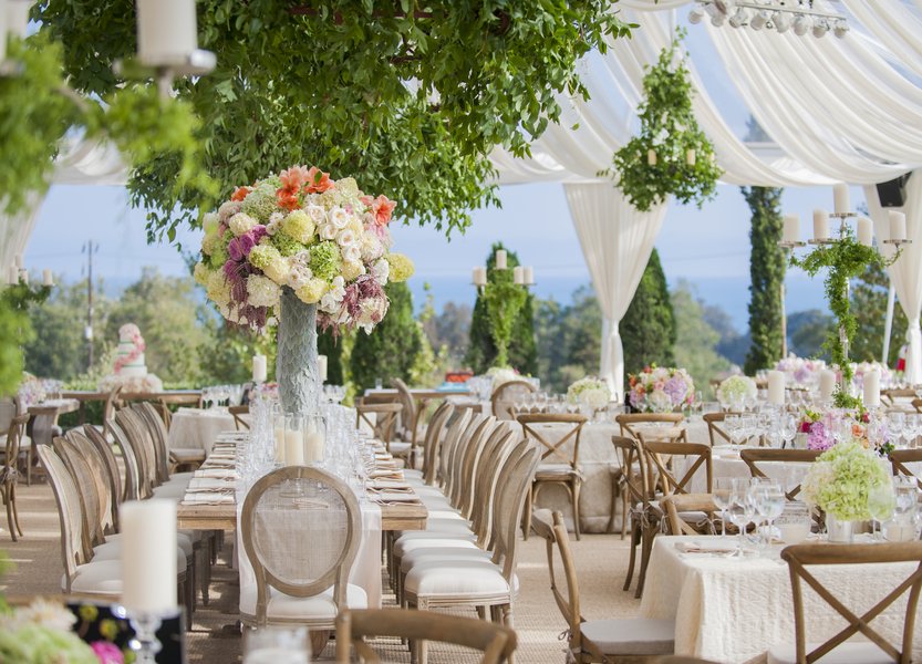 santabarbarawedding.com | Photo: Willa Kveta | Unique Tent Draping Ideas