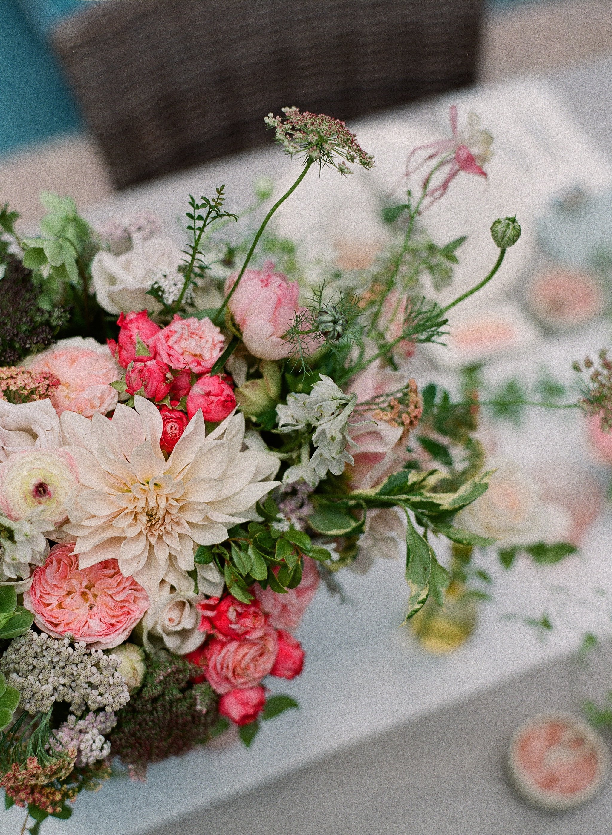 www.santabarbarawedding.com | Margaret Joan Florals | Megan Sorel Photography | Pink Flowers on the Reception Table