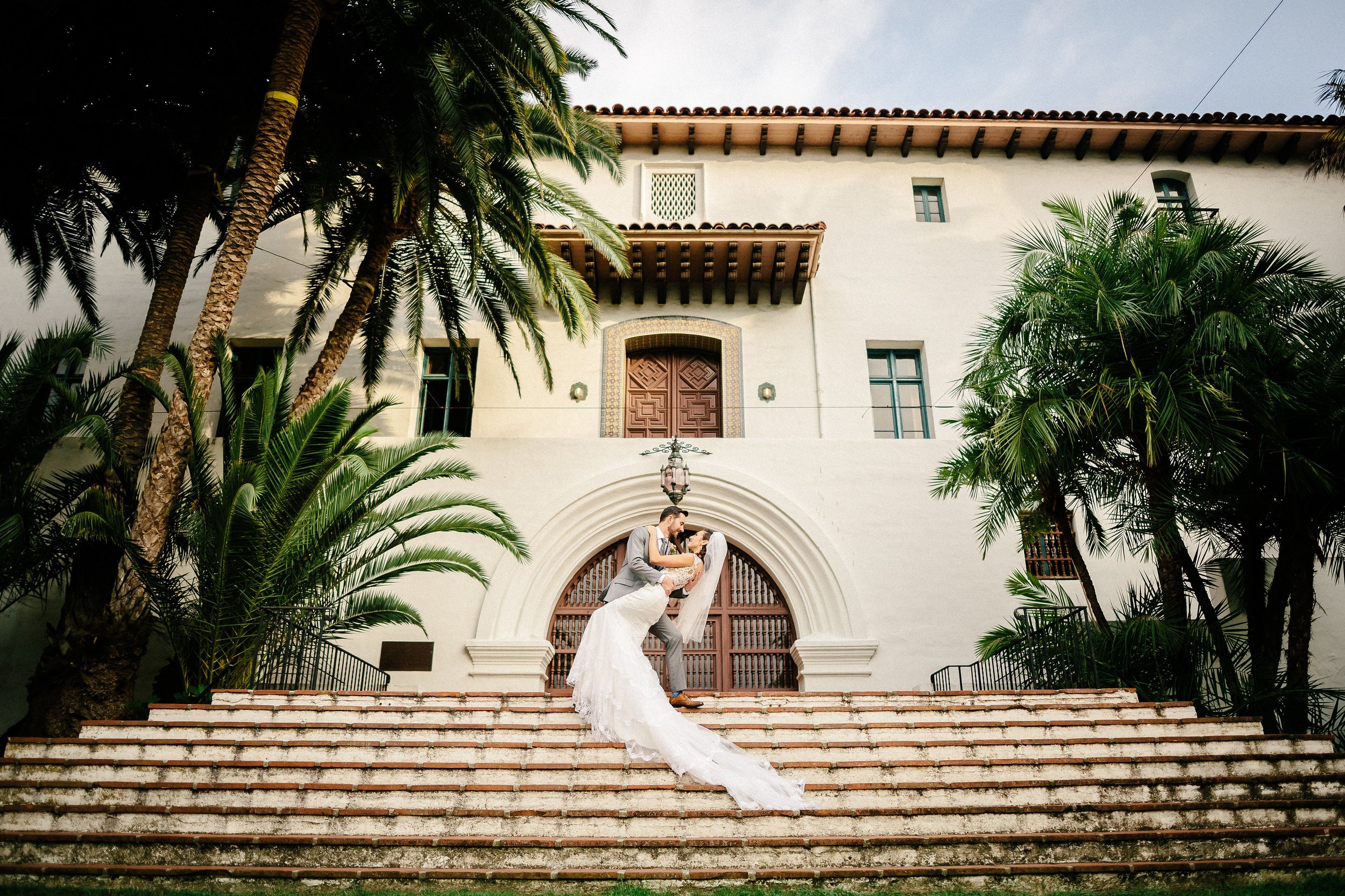 www.santabarbarawedding.com | The Riviera Mansion | Rewind Photography | Bride and Groom