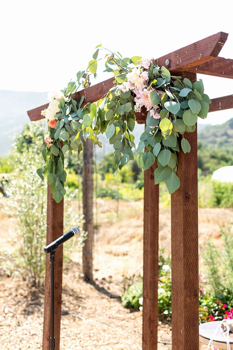 www.santabarbarawedding.com | Phillip Van Nostrand | Casitas Valley Farm | Wedding Arch