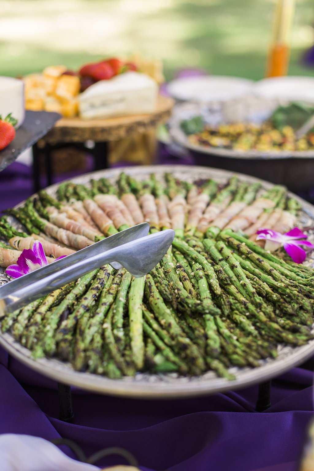 www.santabarbarawedding.com | hors d'ouvres | appetizer tips | Catering connection | prosciutto wrapped asparagus | wedding menu