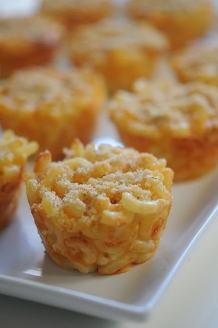 www.santabarbarawedding.com | hors d'ouvres | appetizer tips | Catering connection | mac and cheese bites | wedding menu