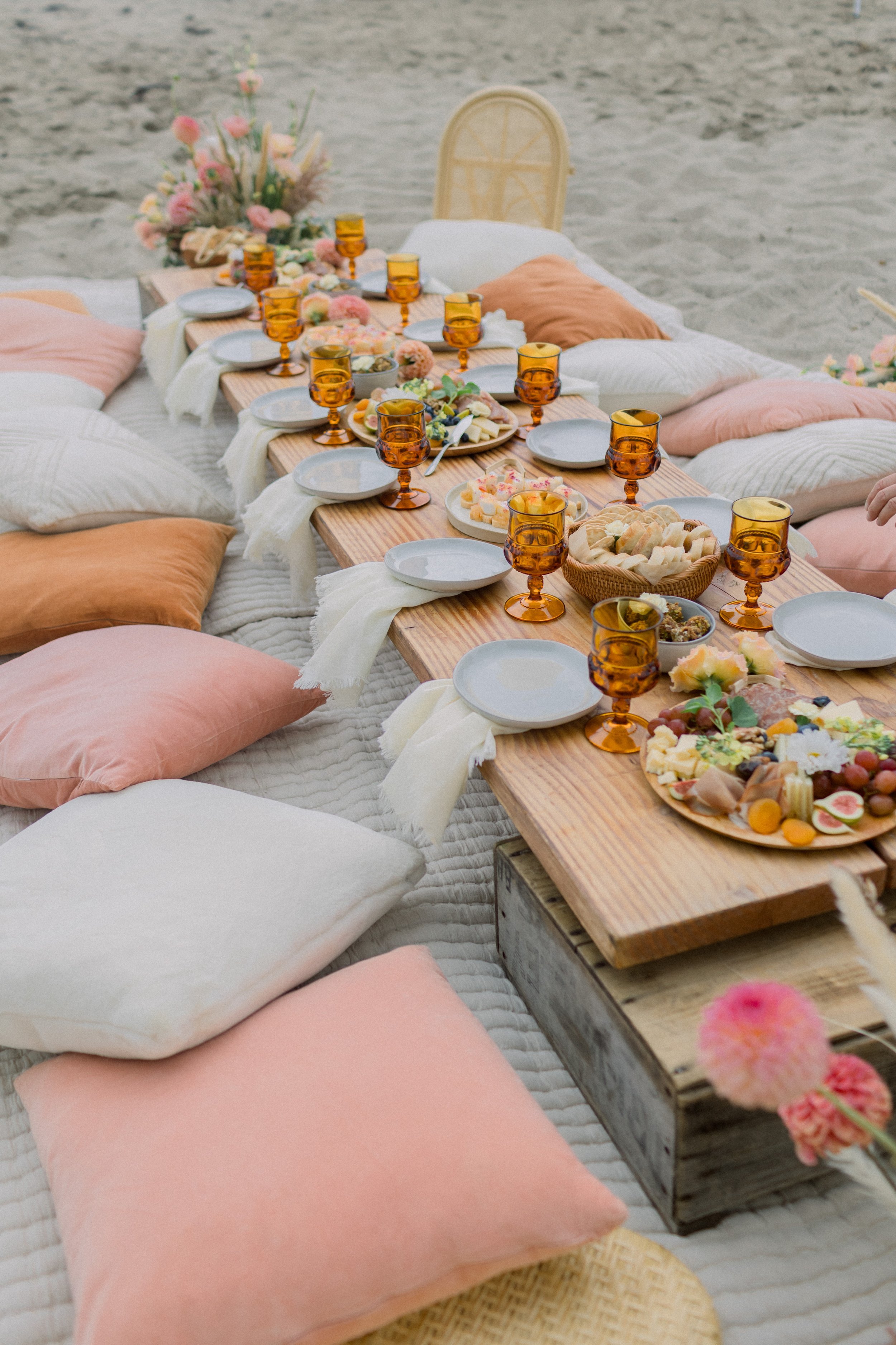 www.santabarbarawedding.com | James &amp; Jess Photography | Slate Catering | All Heart Rentals | Ella &amp; Louie | Picnic Set Up on the Beach