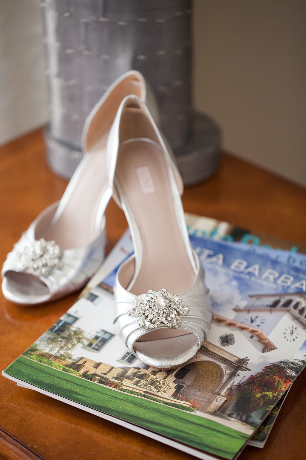 www.santabarbarawedding.com | Felici Events | Melissa Musgrove | El Paseo | Bride's Shoes